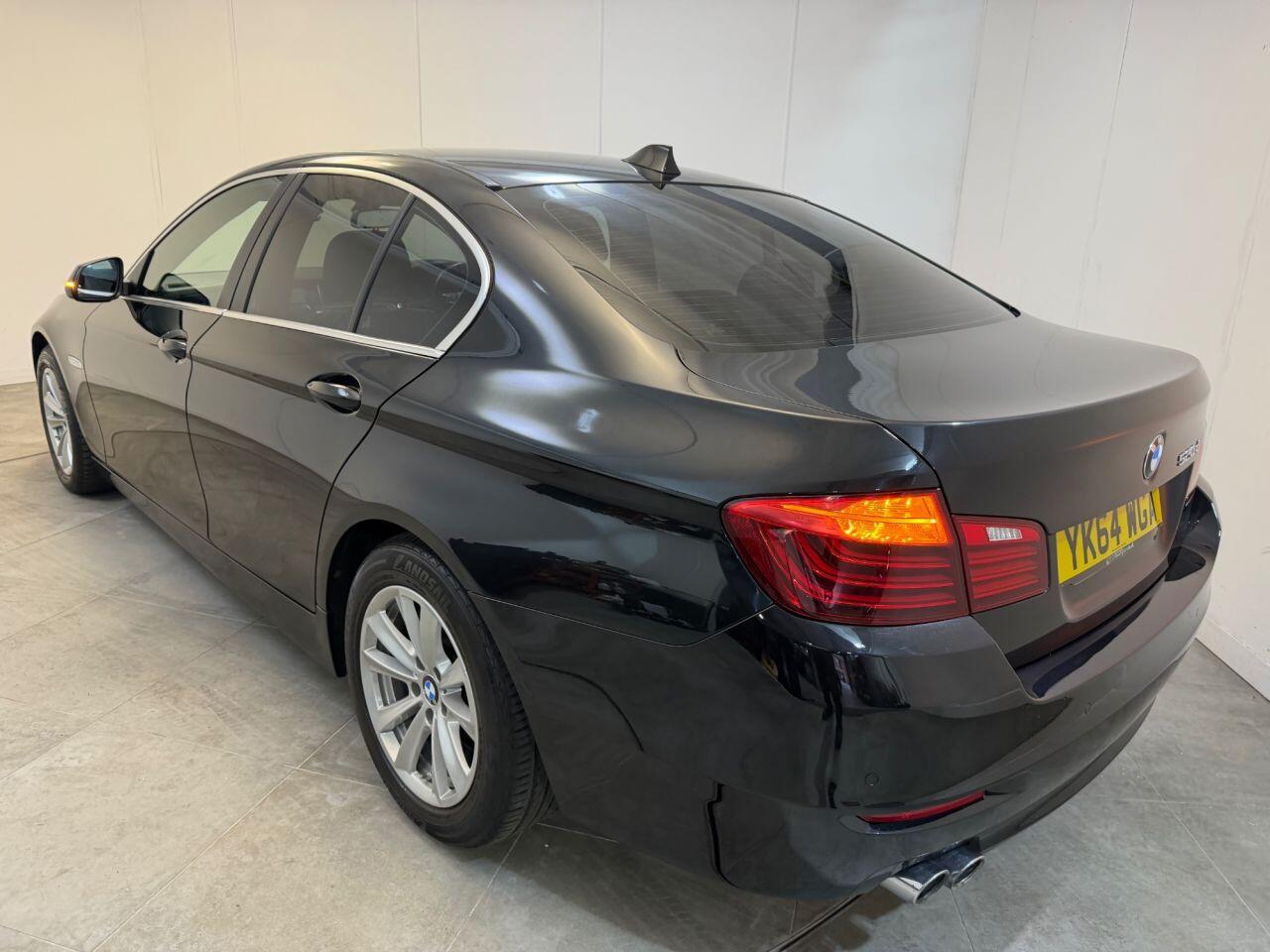 BMW 5 Series view 9