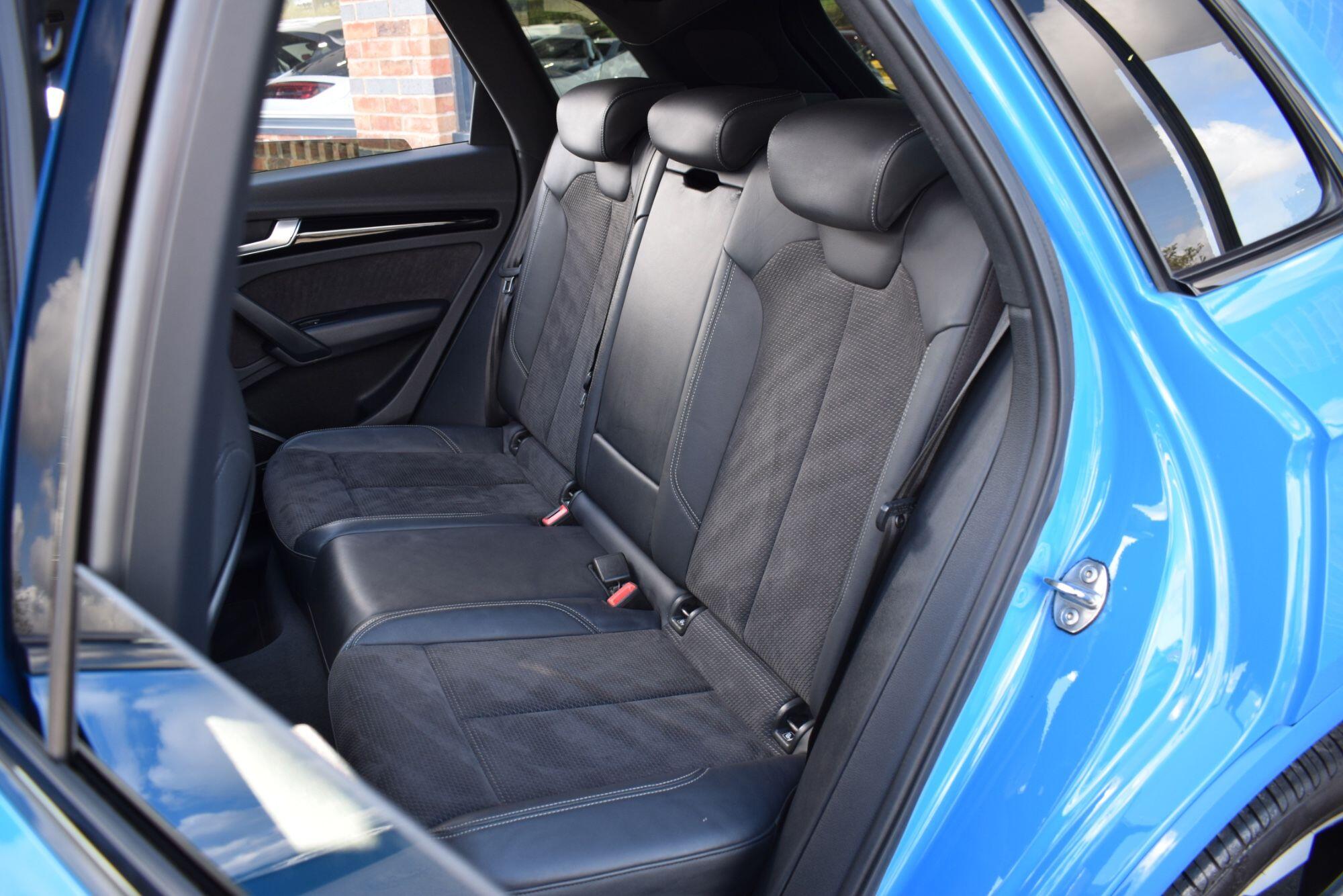 Audi Q5 view 27