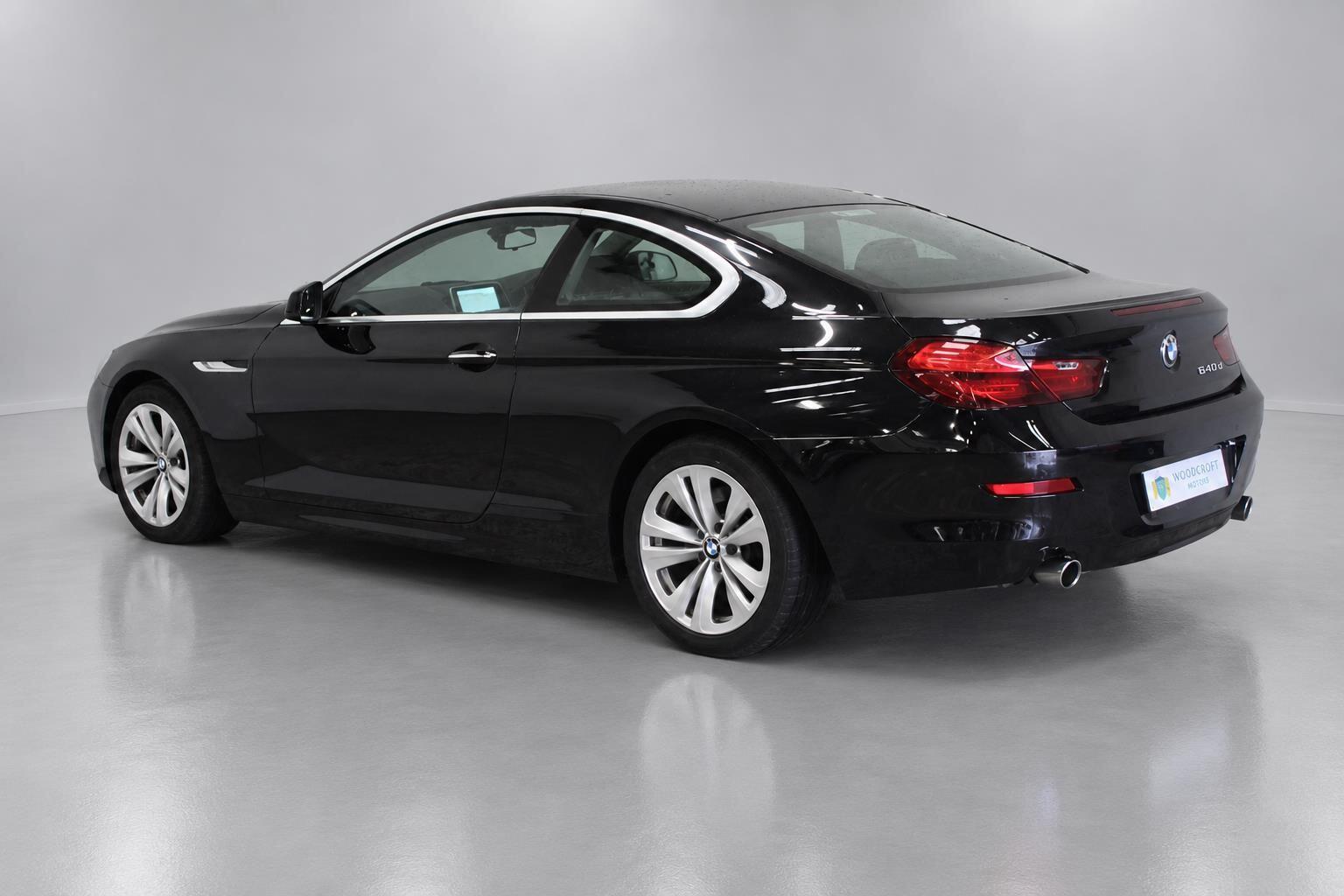 BMW 6 Series view 10
