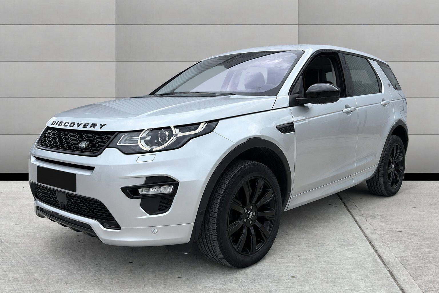 Land Rover Discovery Sport view 2
