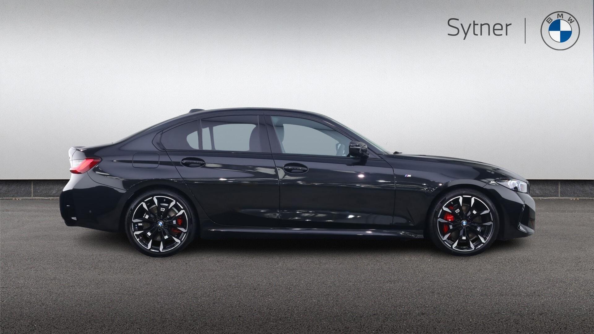 BMW 3 Series view 3