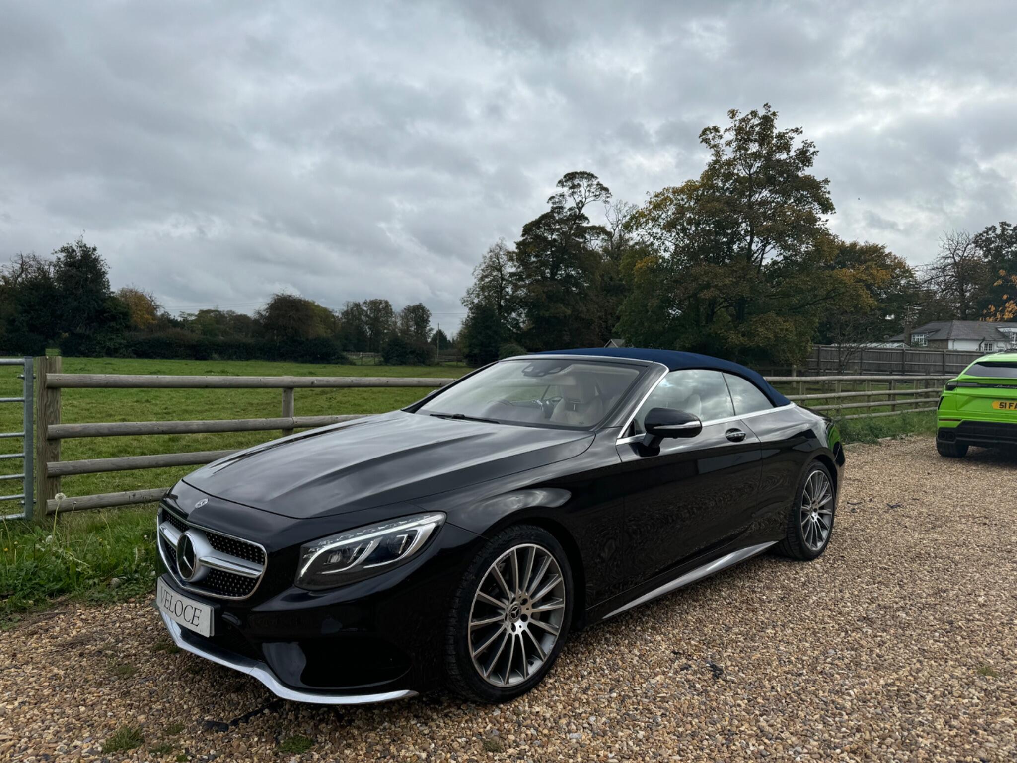Mercedes-Benz S-Class view 21