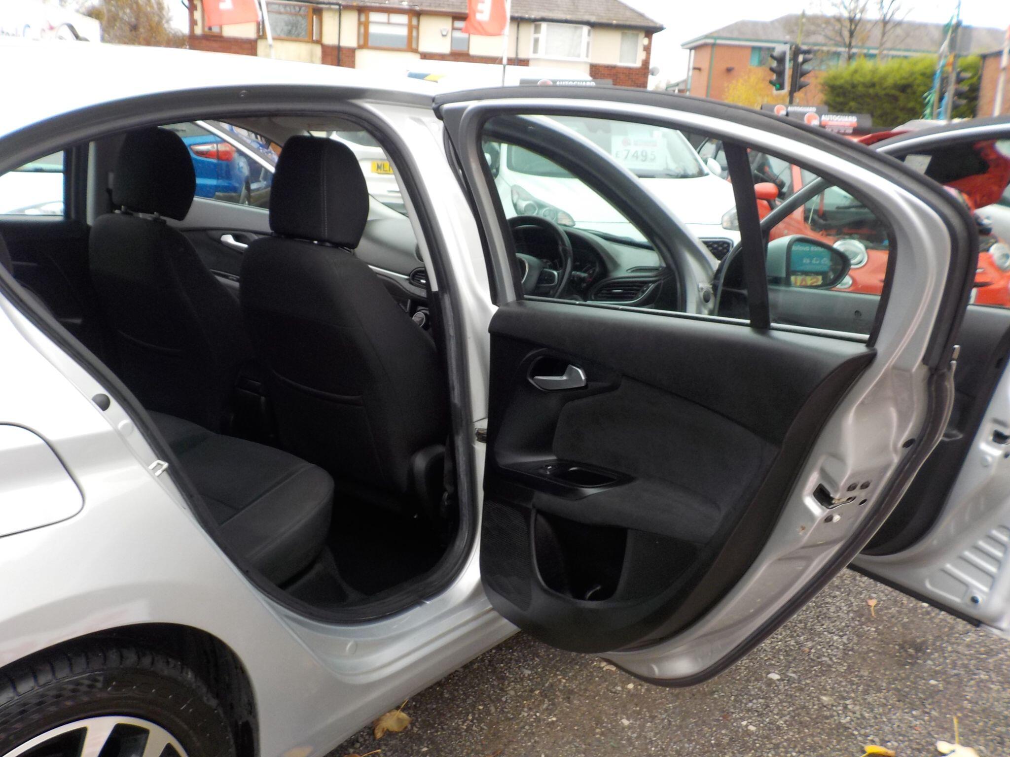 Fiat Tipo 1.3 MultiJetII Lounge Euro 6 (s/s) 5dr