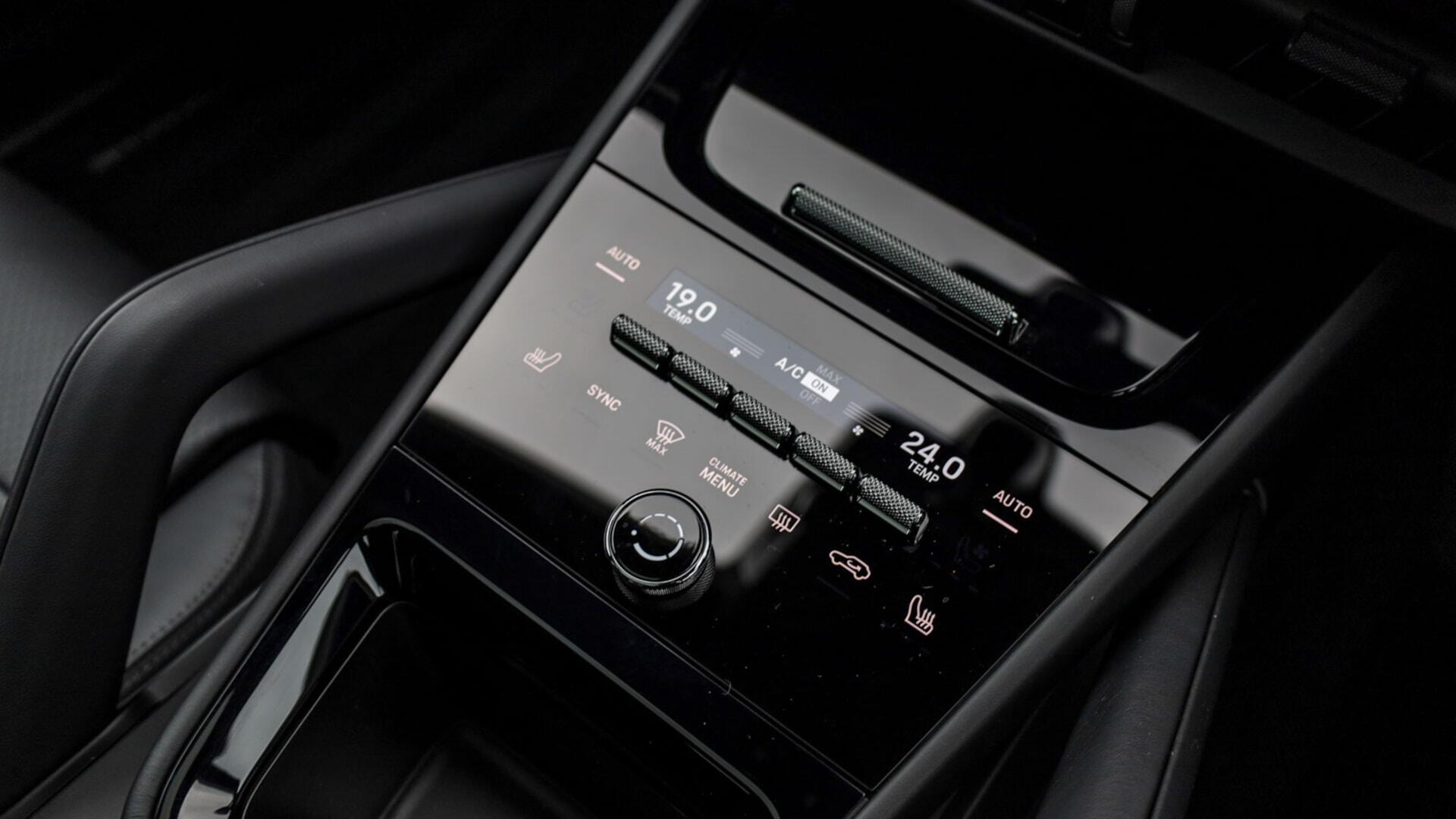 Porsche Cayenne view 18
