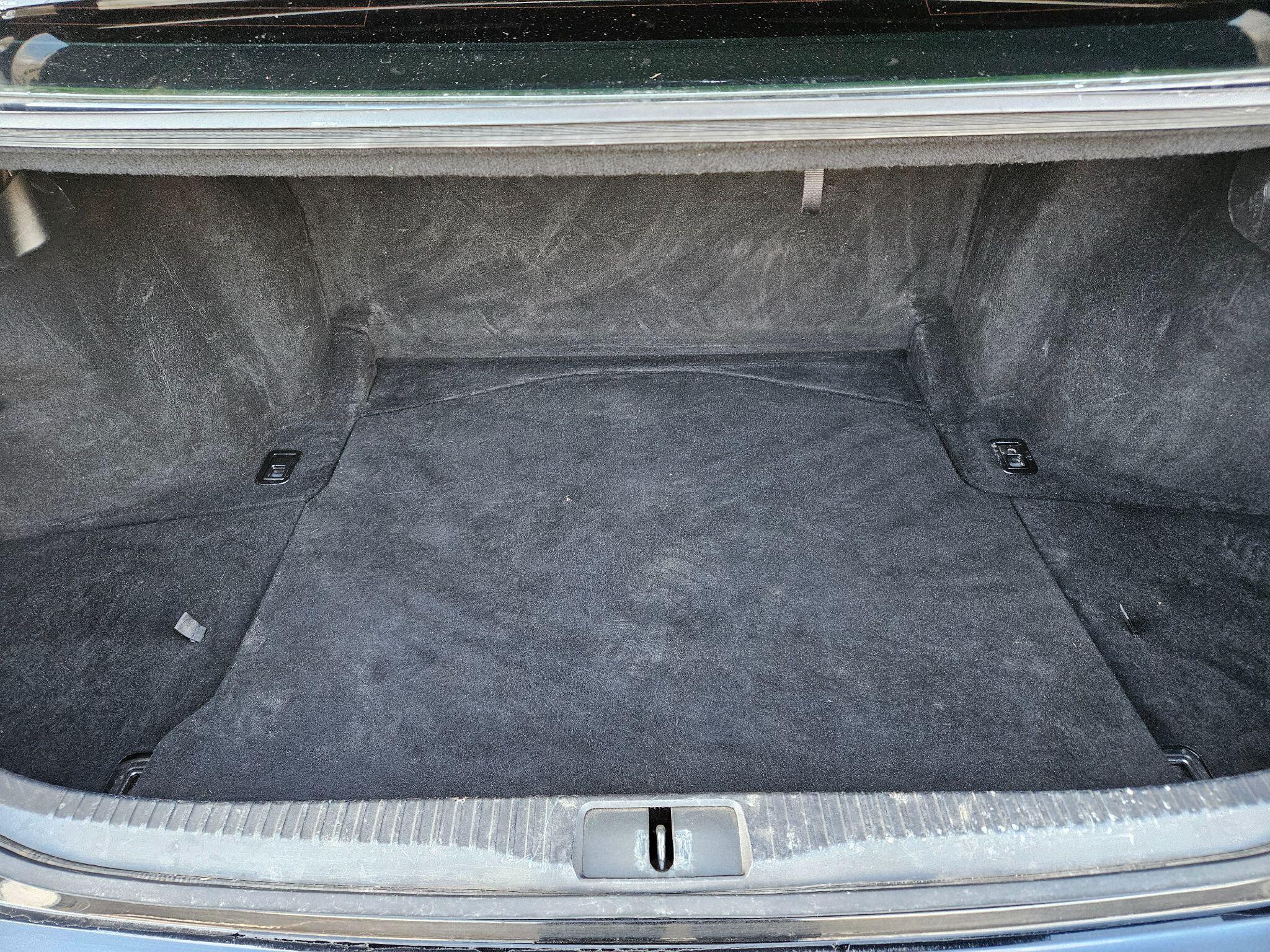 Lexus GS view 30