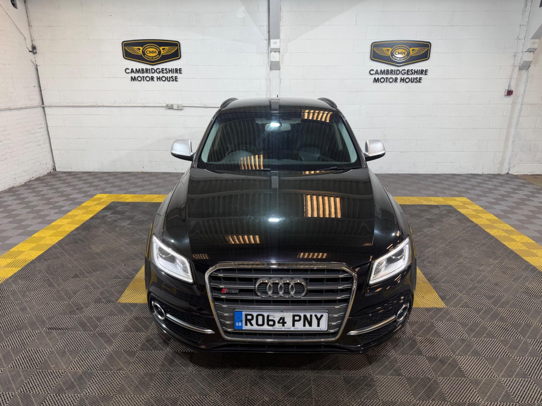 Audi SQ5 view 27
