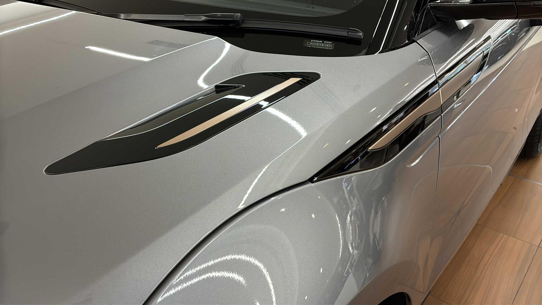 Land Rover Range Rover Evoque view 20