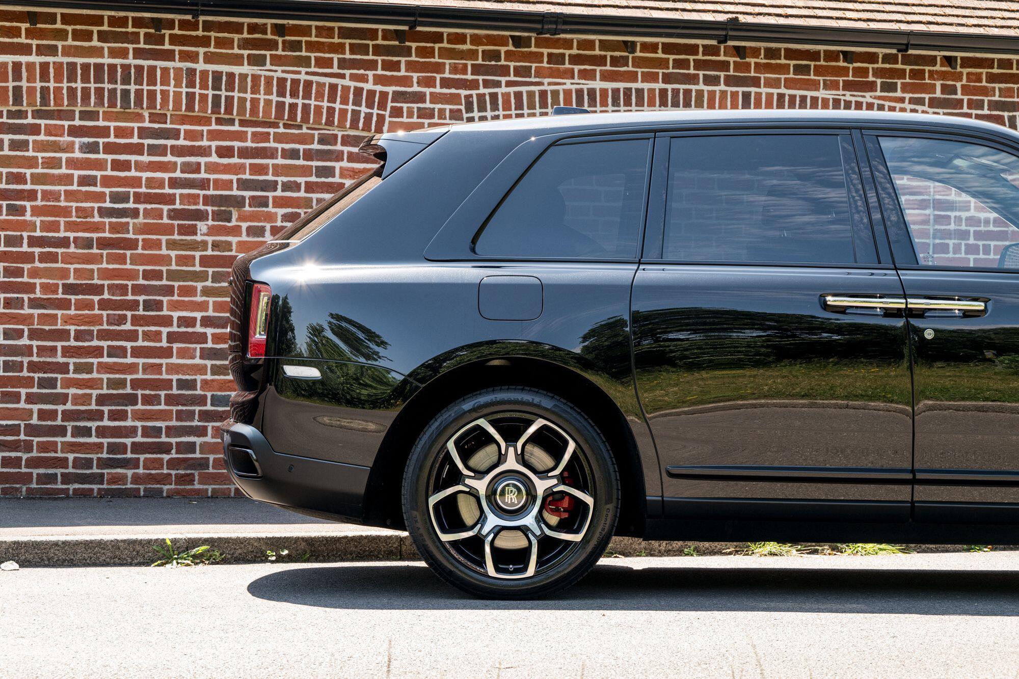 Rolls-Royce Cullinan view 23