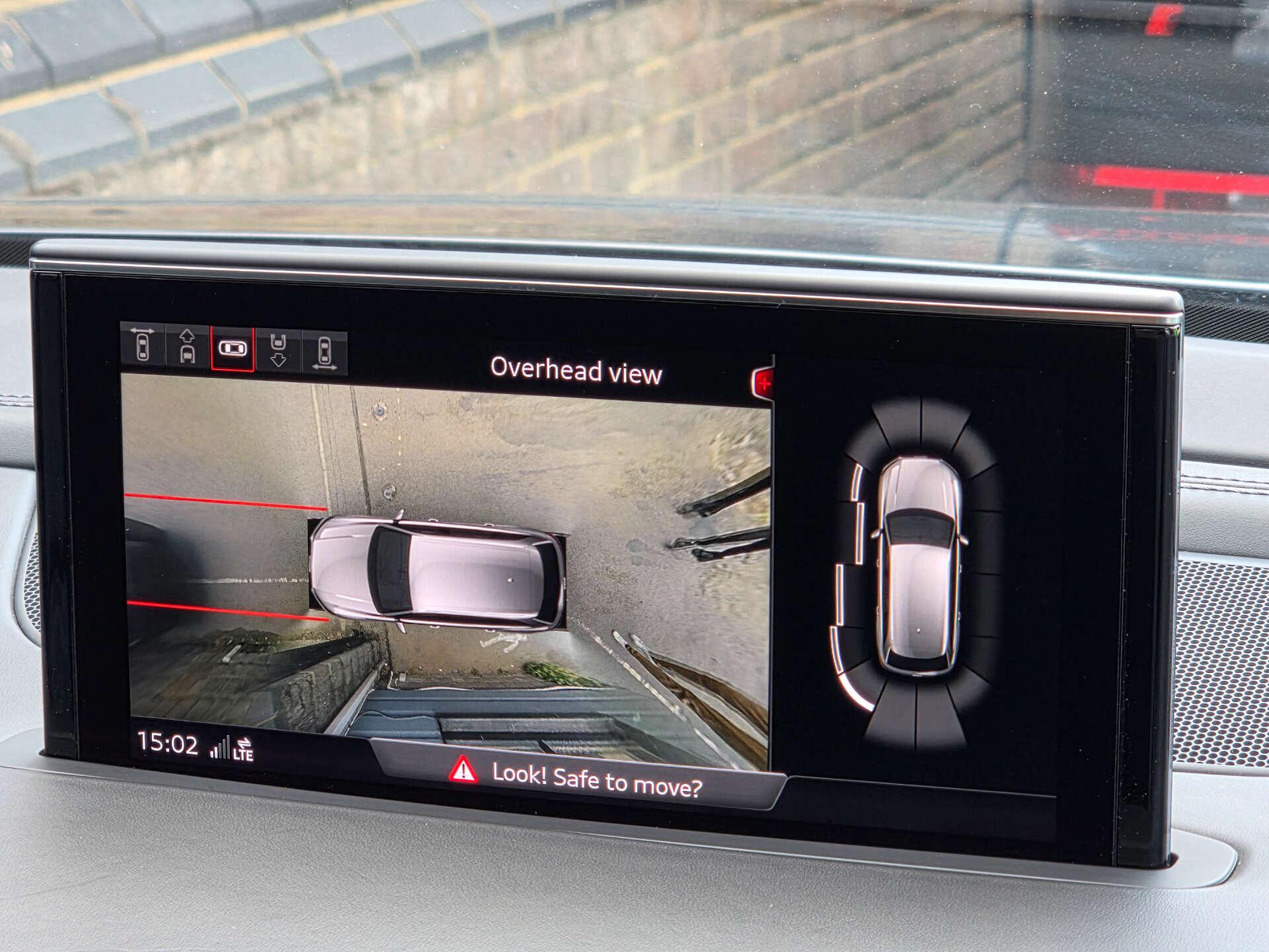 Audi SQ7 view 25