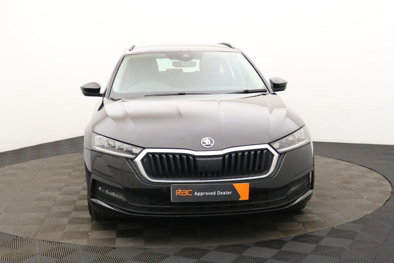 Skoda Octavia view 10