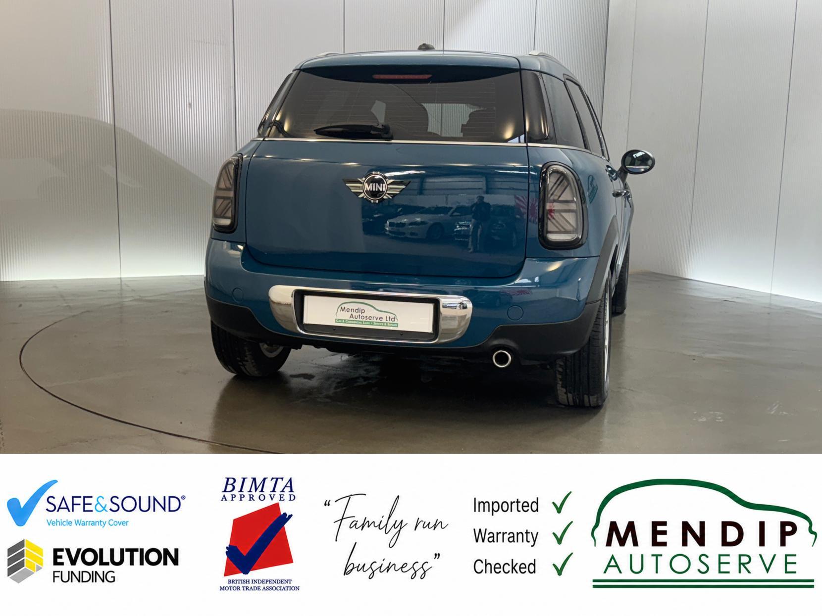 Mini Countryman view 18