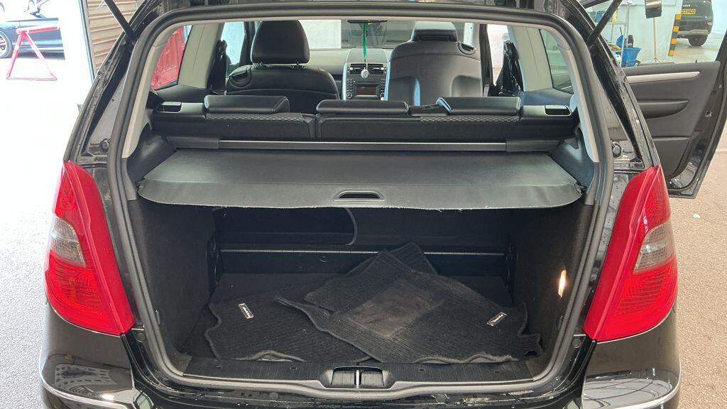 Mercedes-Benz A-Class view 12