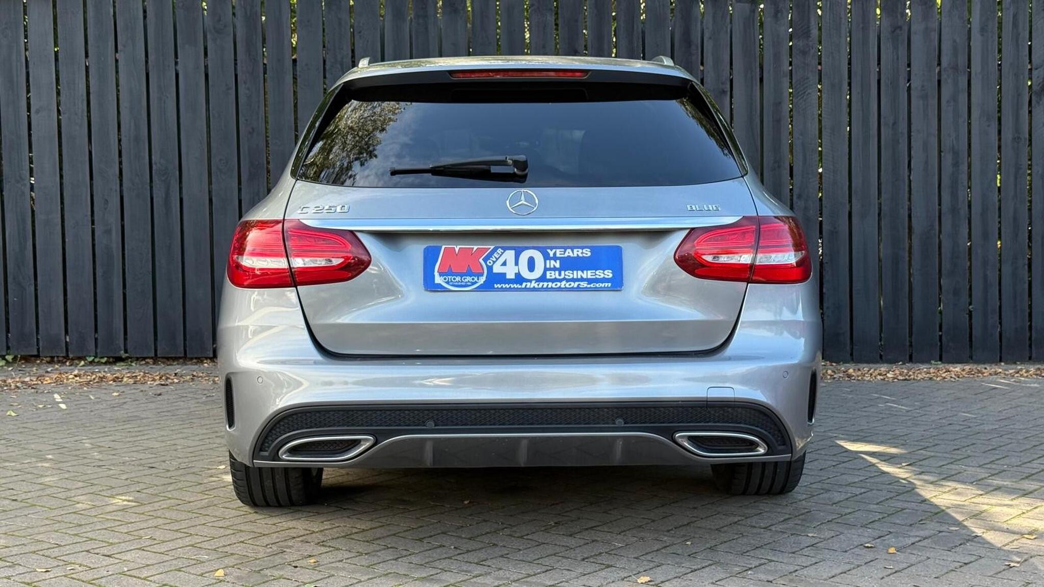 Mercedes-Benz C-Class view 7