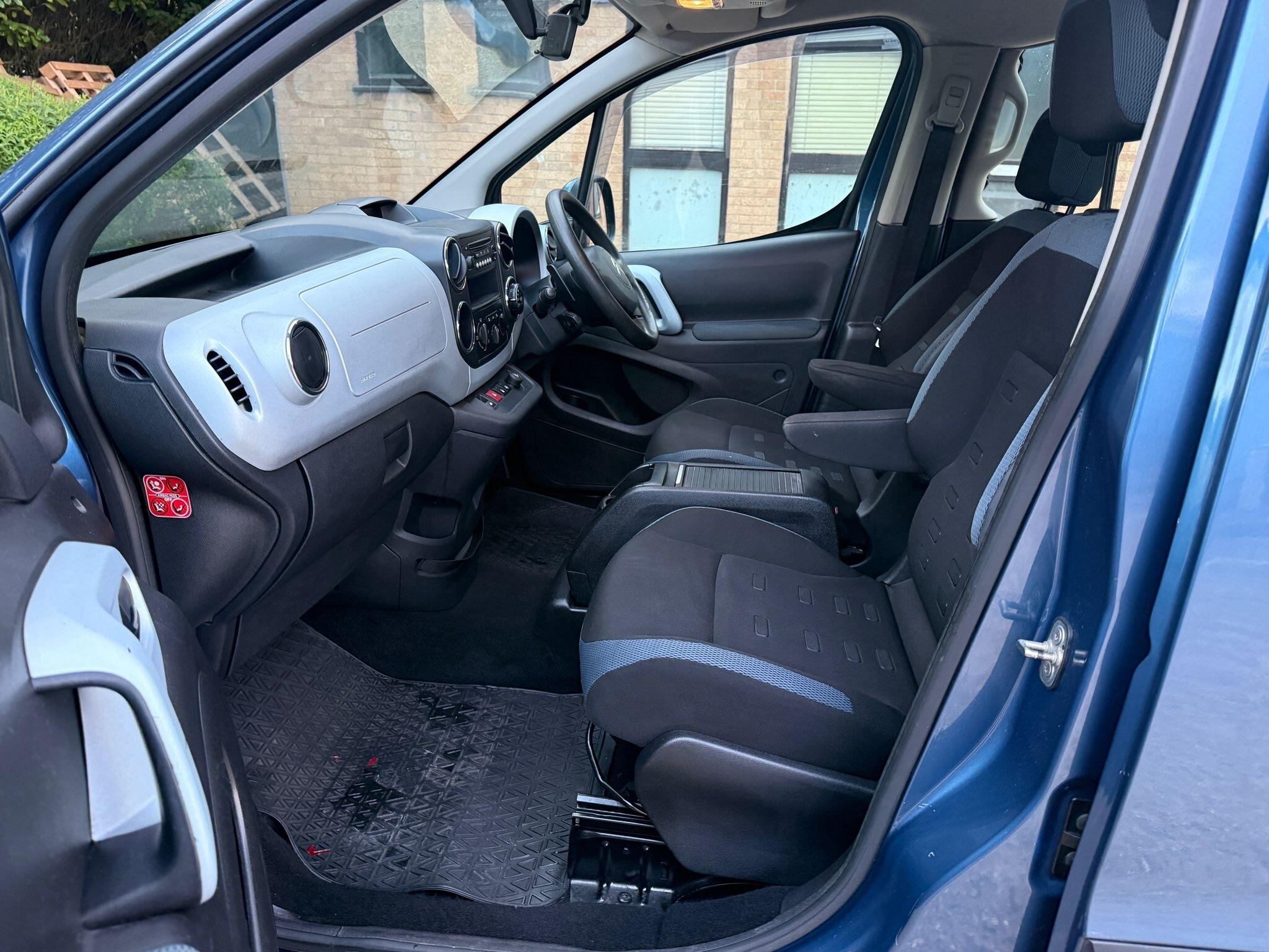 Citroen Berlingo view 11