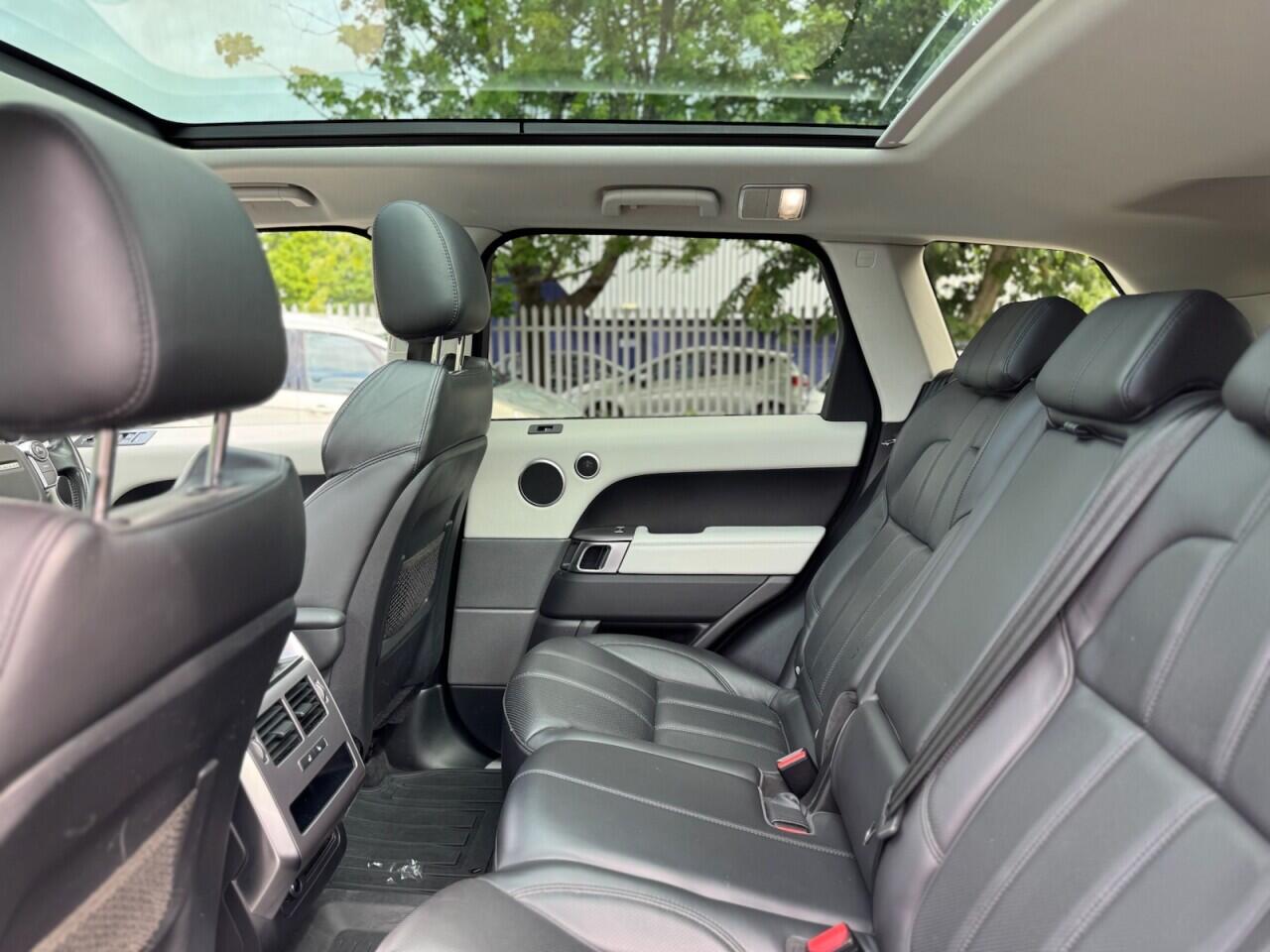 Land Rover Range Rover Sport view 36