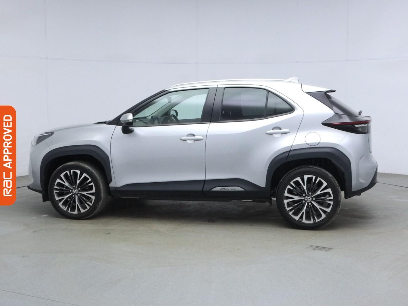 Toyota Yaris Cross view 33