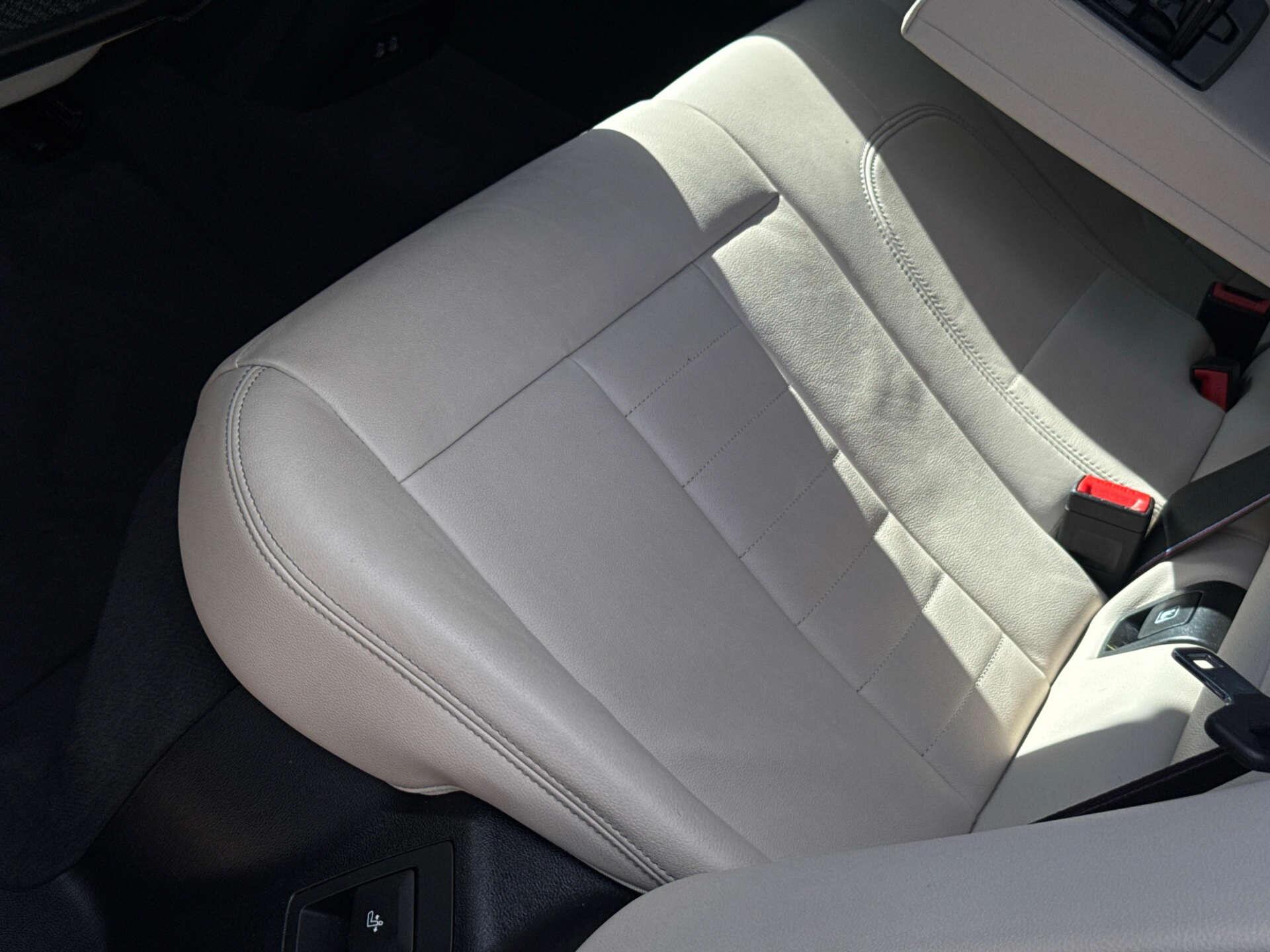 BMW X4 view 42