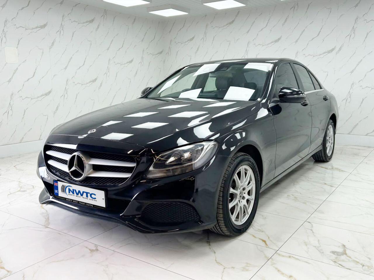 Mercedes-Benz C-Class view 6