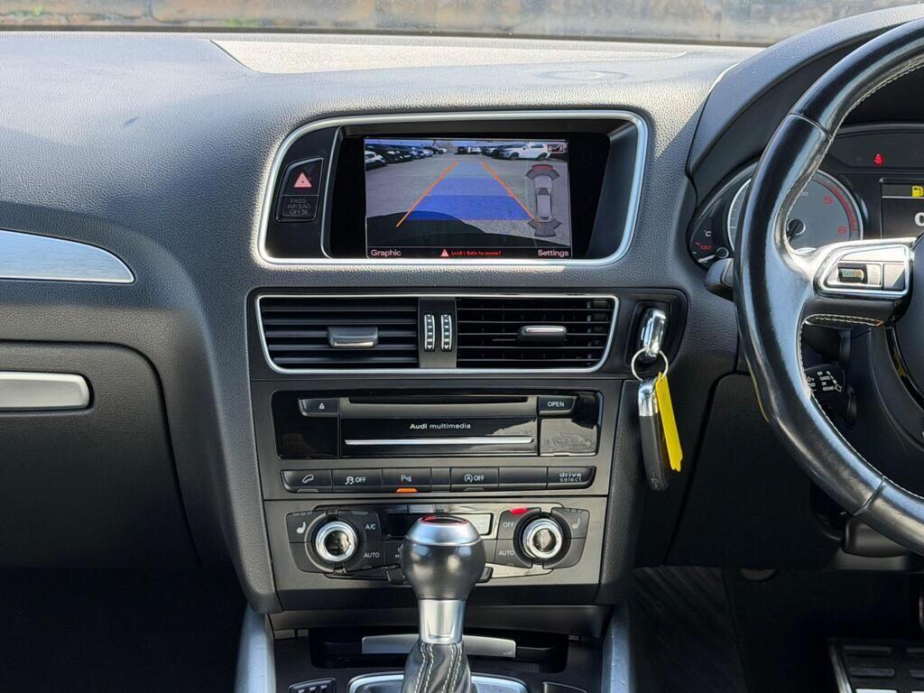Audi SQ5 view 27