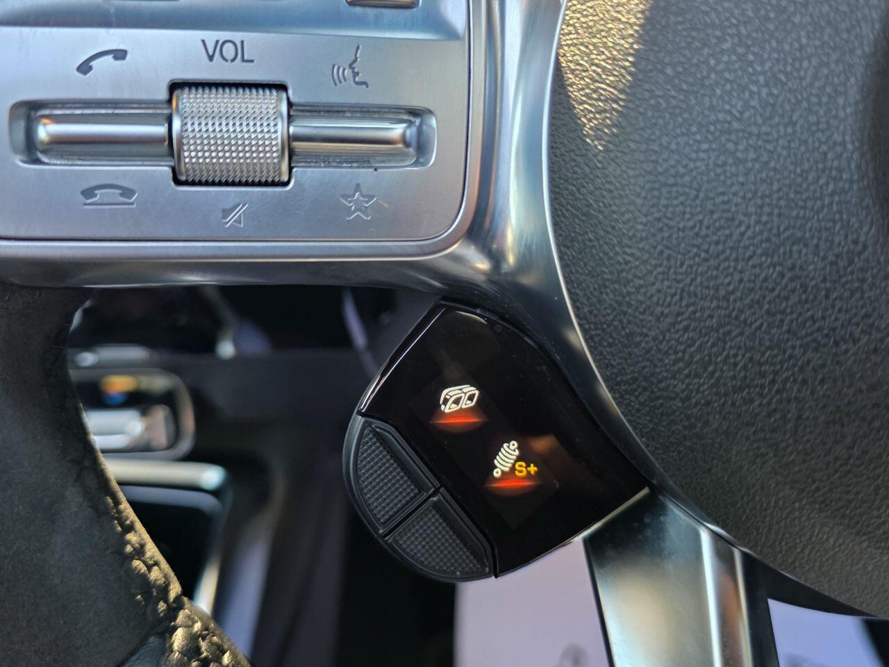 Mercedes-Benz Cla view 31