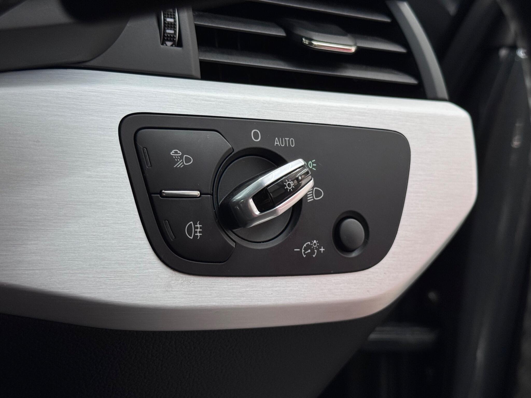 Audi A4 view 43