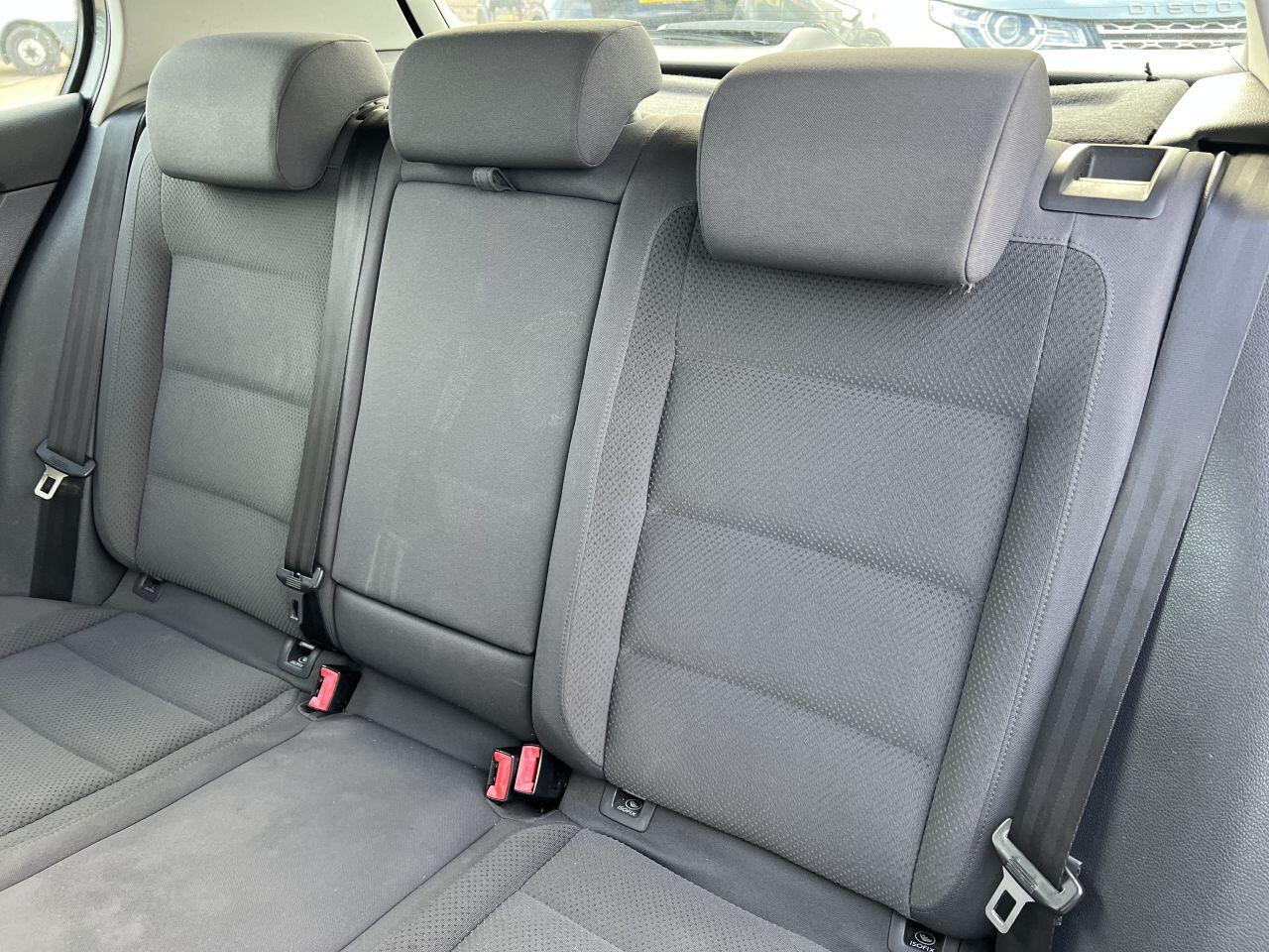 Volkswagen Golf view 26