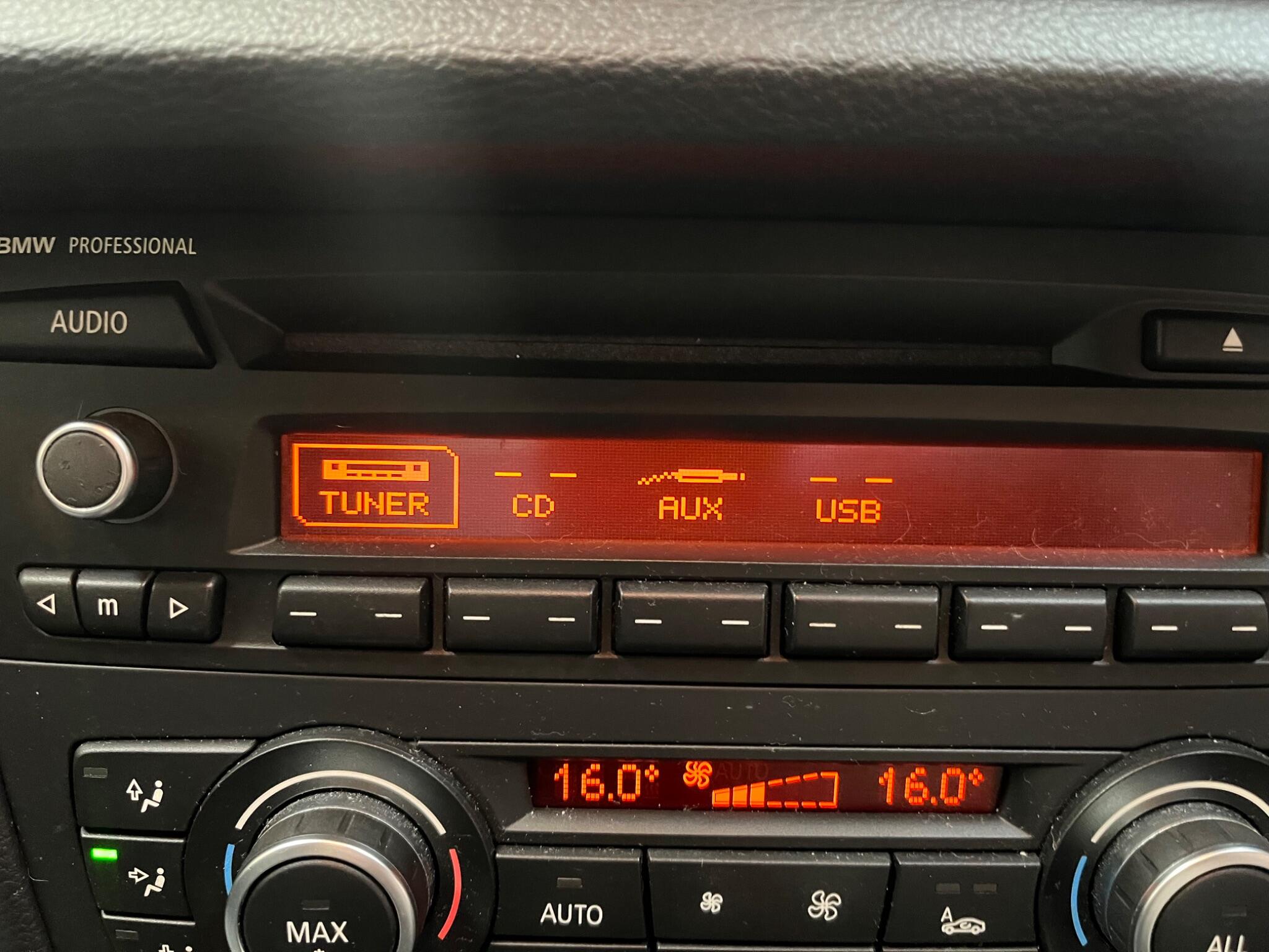 BMW X1 view 20