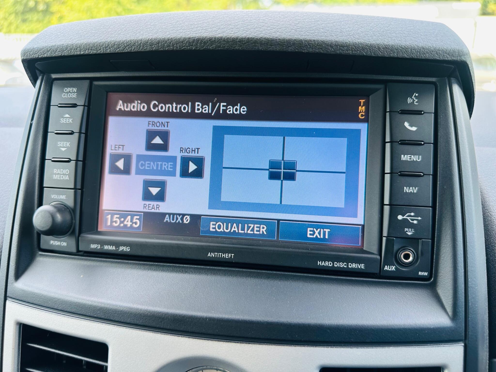 Chrysler Grand Voyager view 39