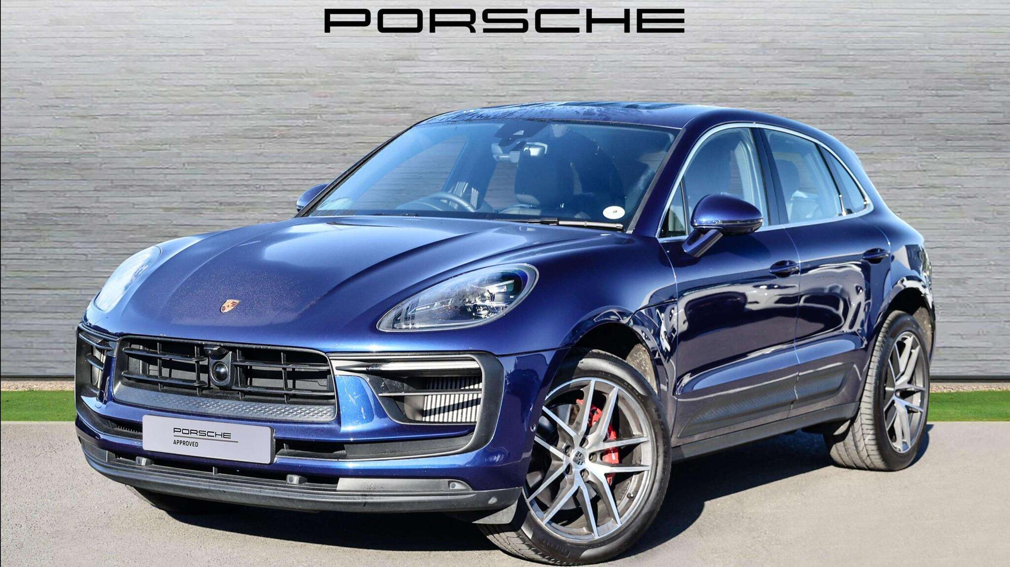 Porsche Macan view 2
