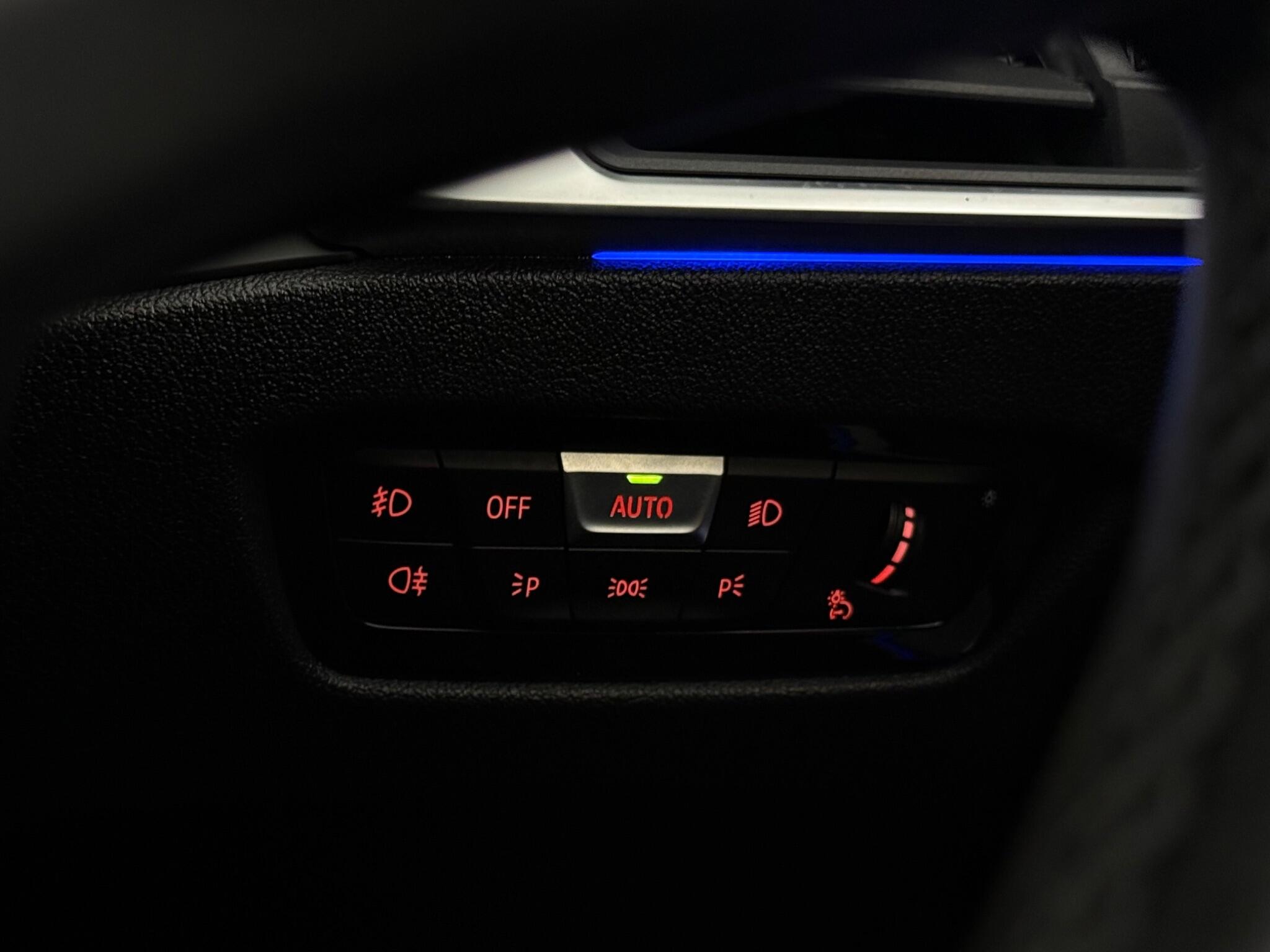 BMW 3 Series view 19