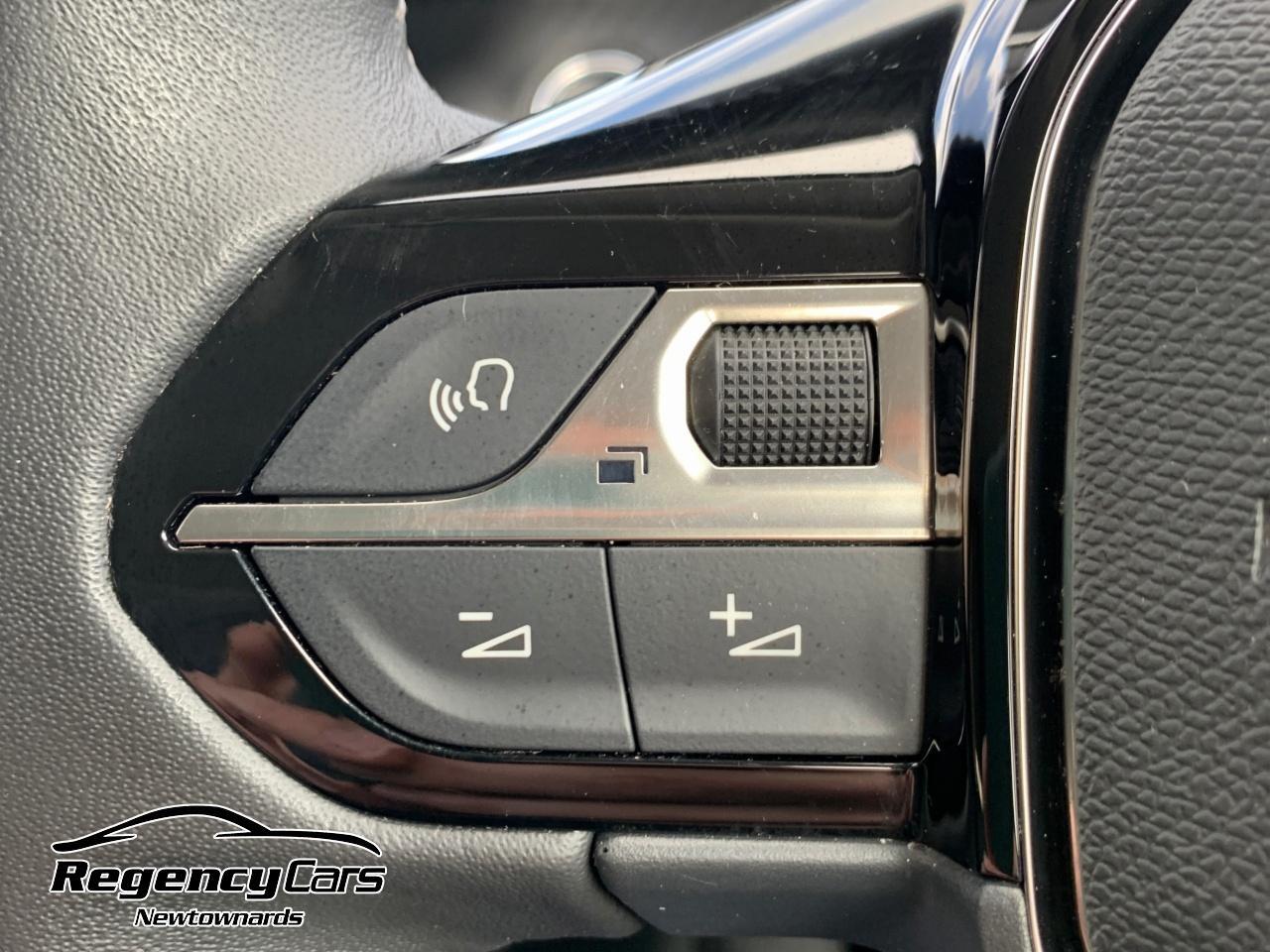 Peugeot 208 view 35