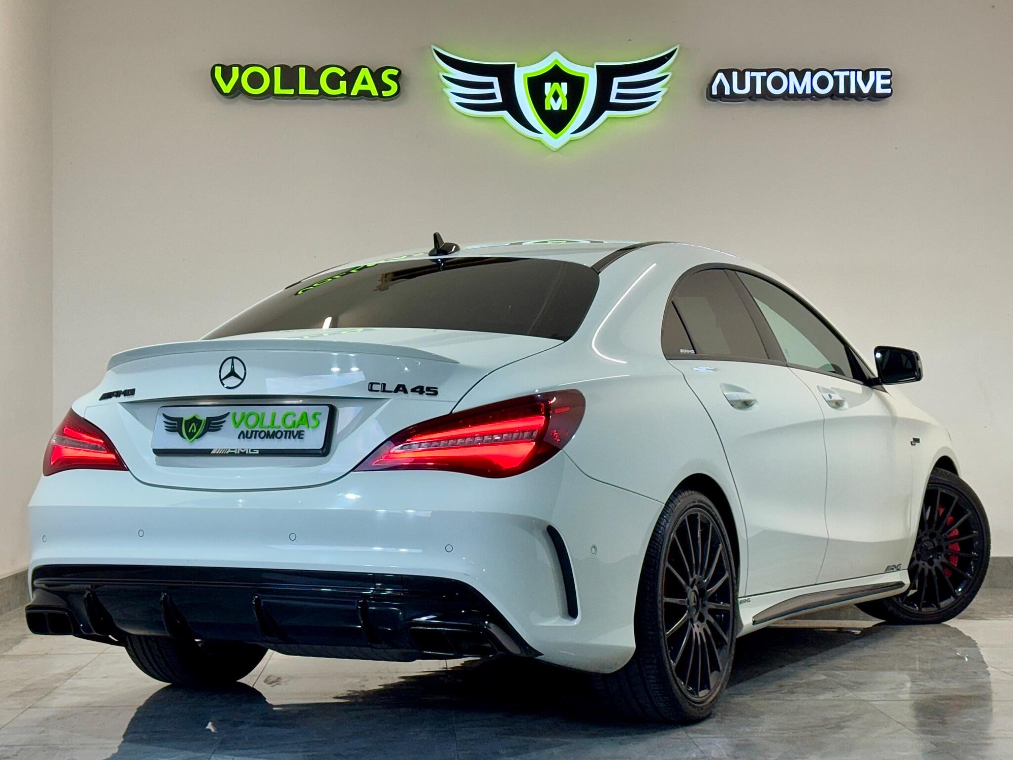 Mercedes-Benz Cla view 10