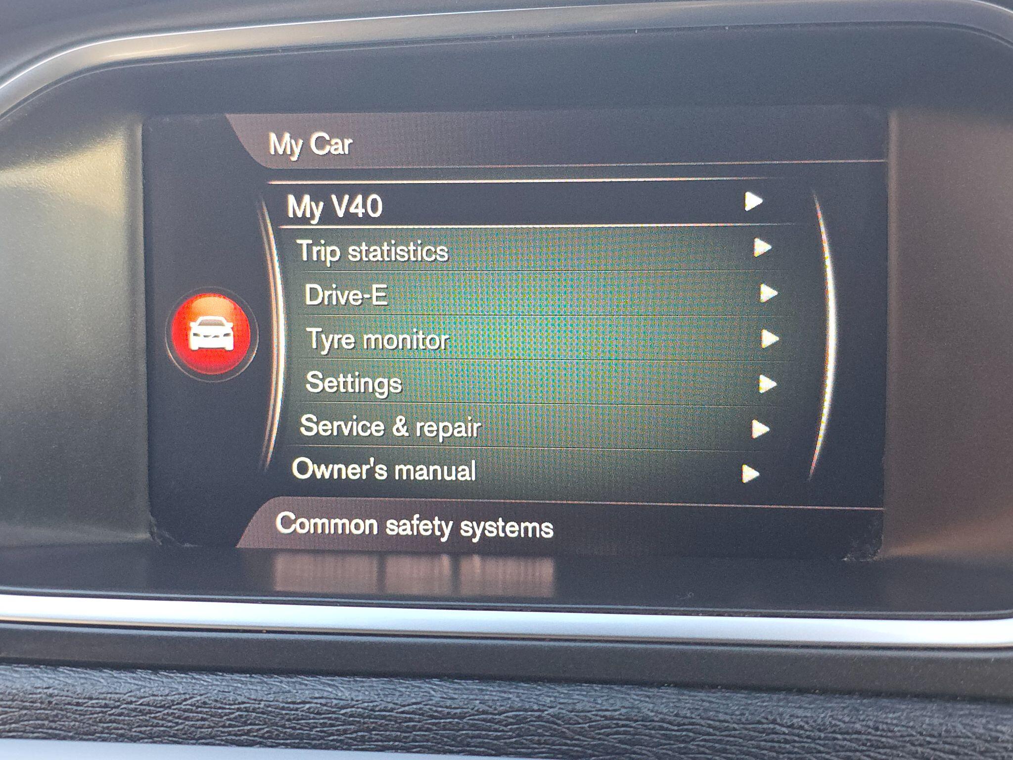 2017 Volvo V40 Cross Country 2.0 T3 Pro Euro 6 (s/s) 5dr • 44,733 miles image 55
