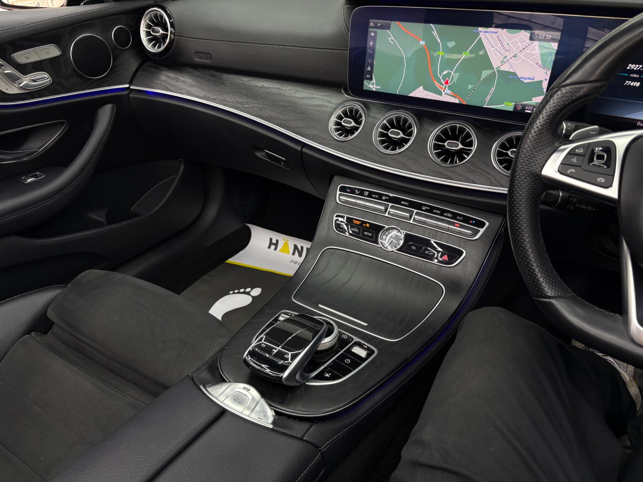 Mercedes-Benz E-Class view 11