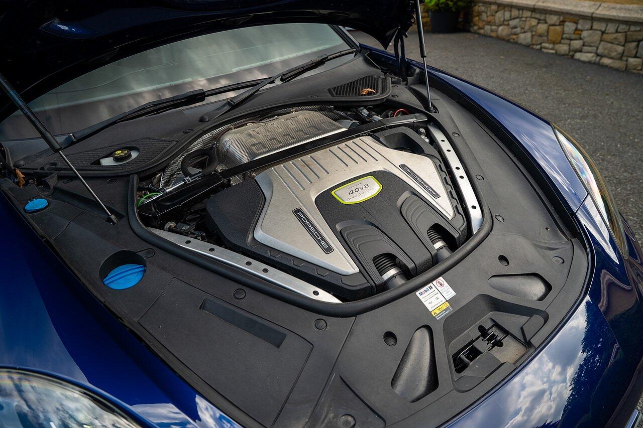 Porsche Panamera view 84