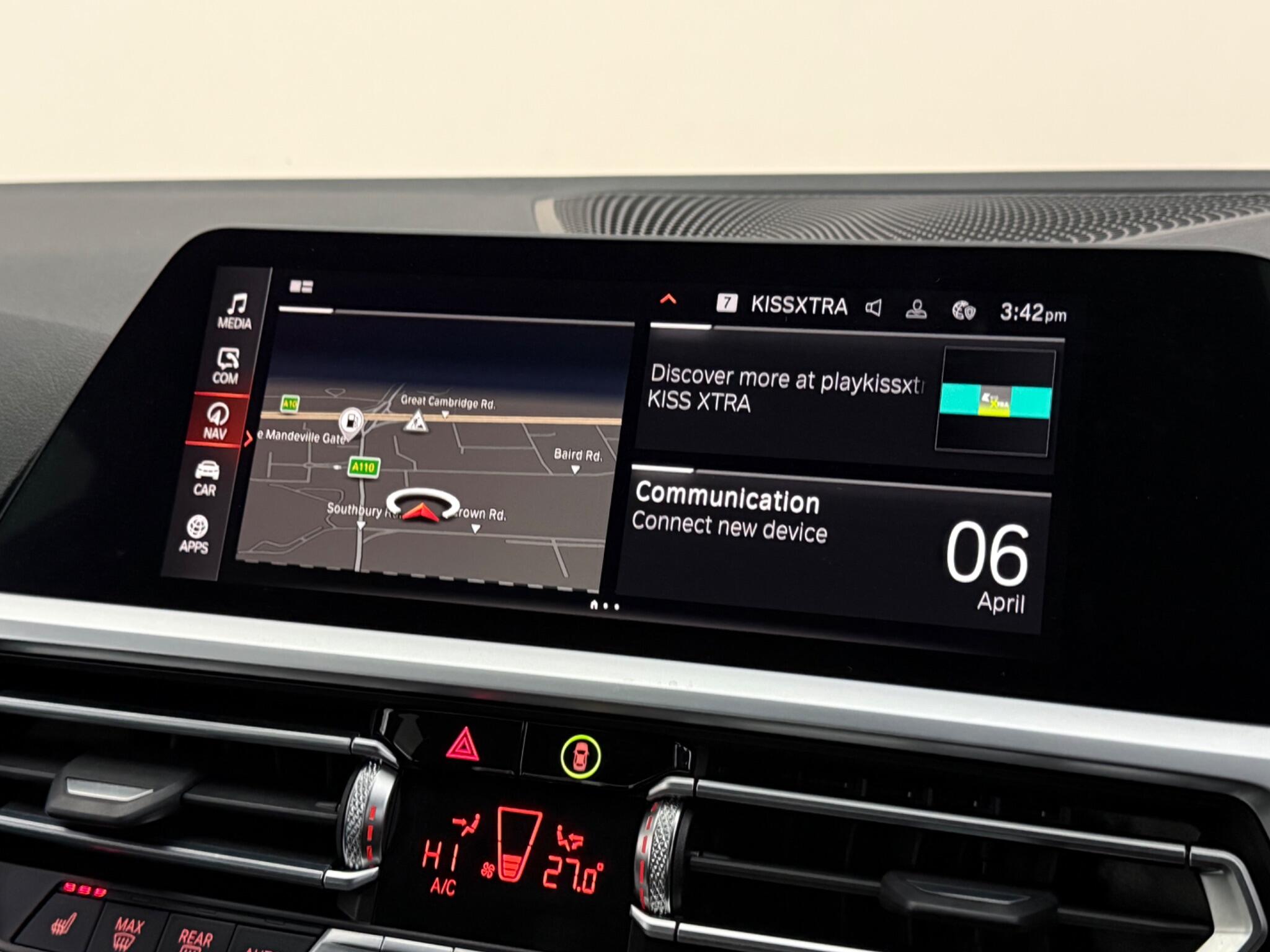 BMW 3 Series view 32