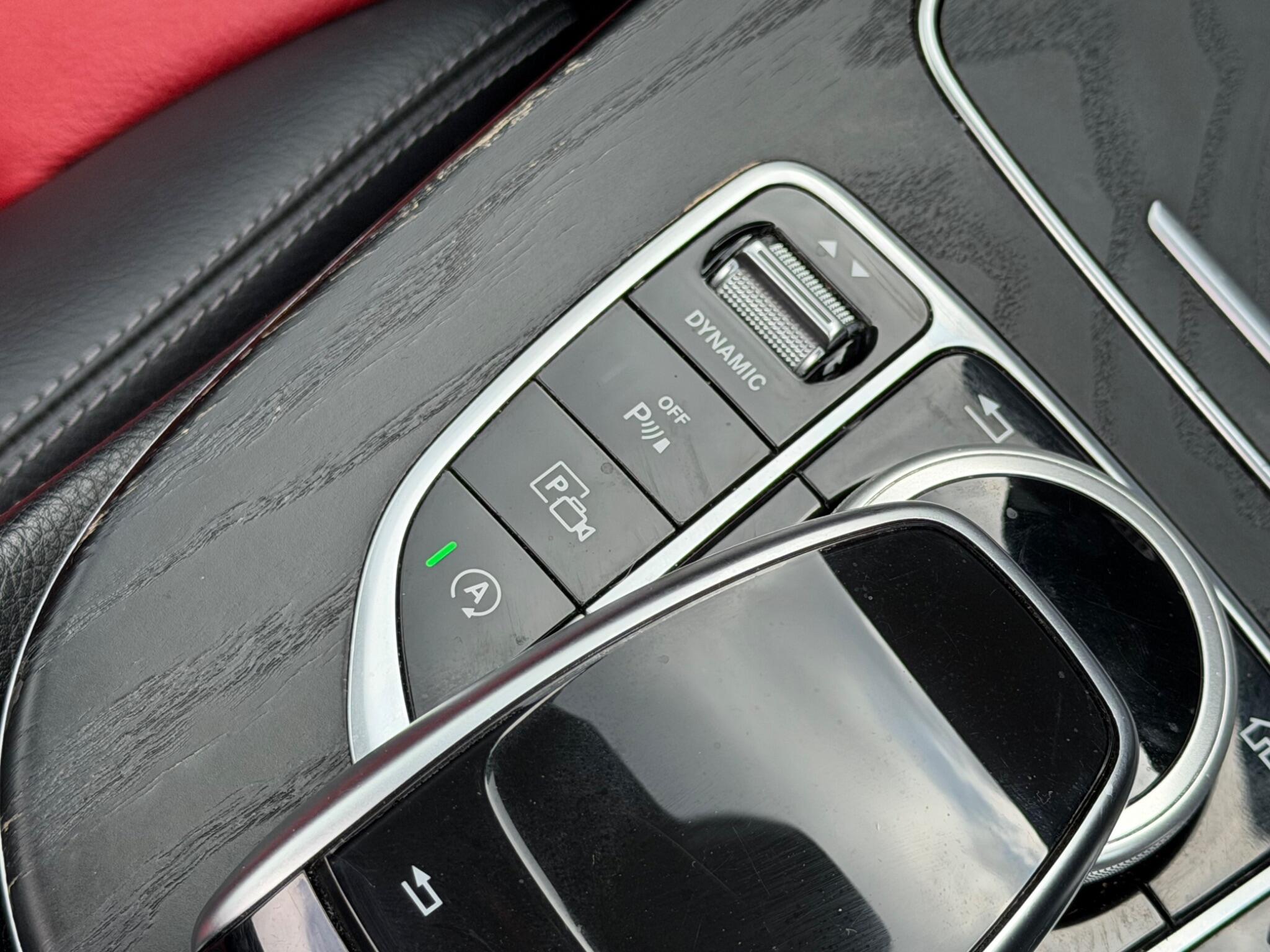 Mercedes-Benz E-Class view 45