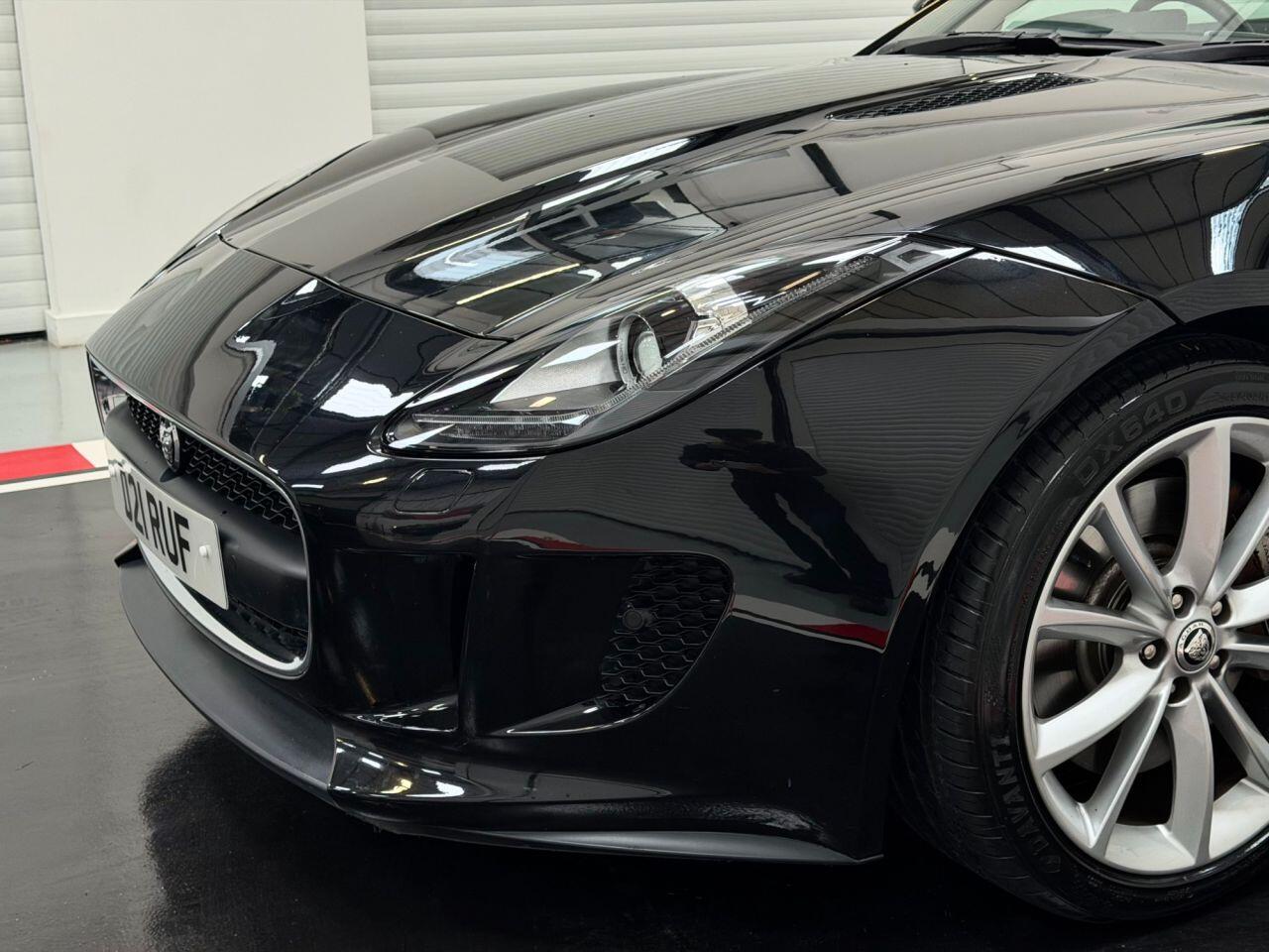 Jaguar F-Type view 33