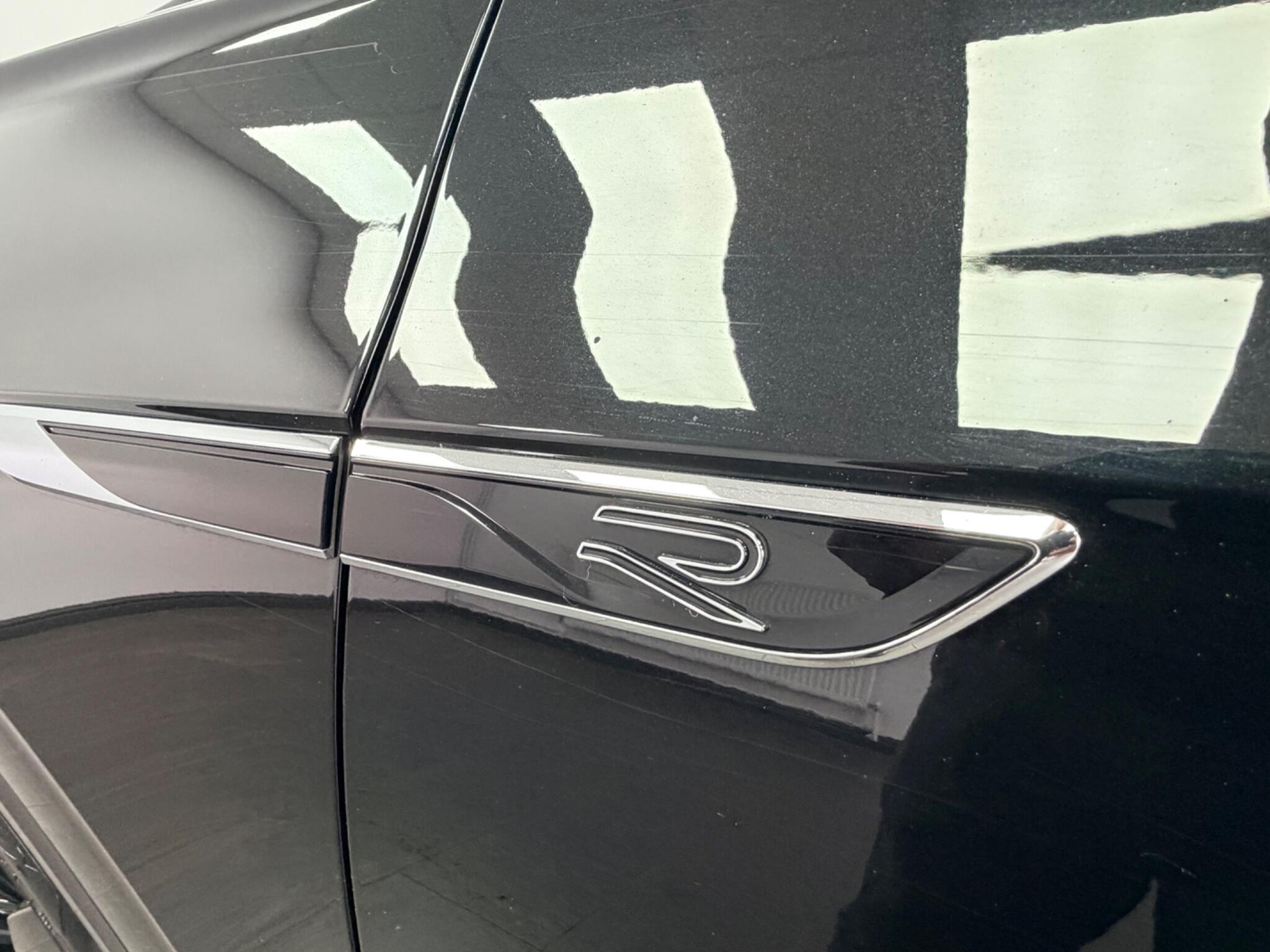 Volkswagen Touareg view 37