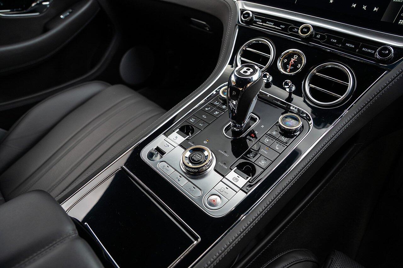 Bentley Continental view 52