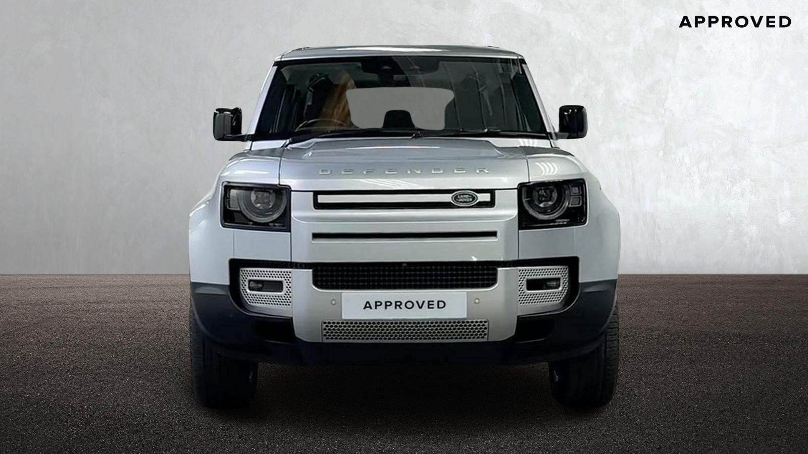 Land Rover Defender view 7