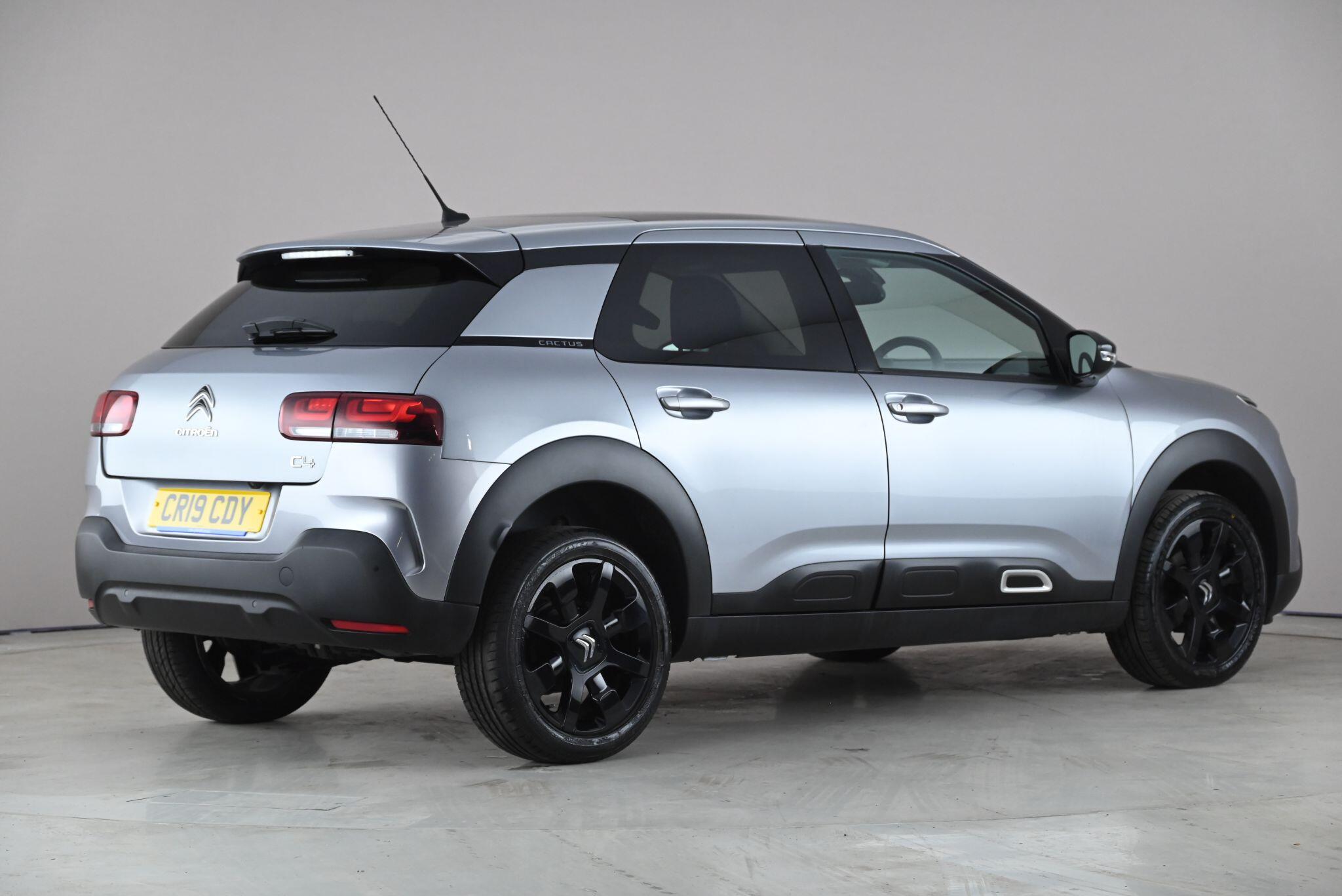 Citroen C4 Cactus view 3