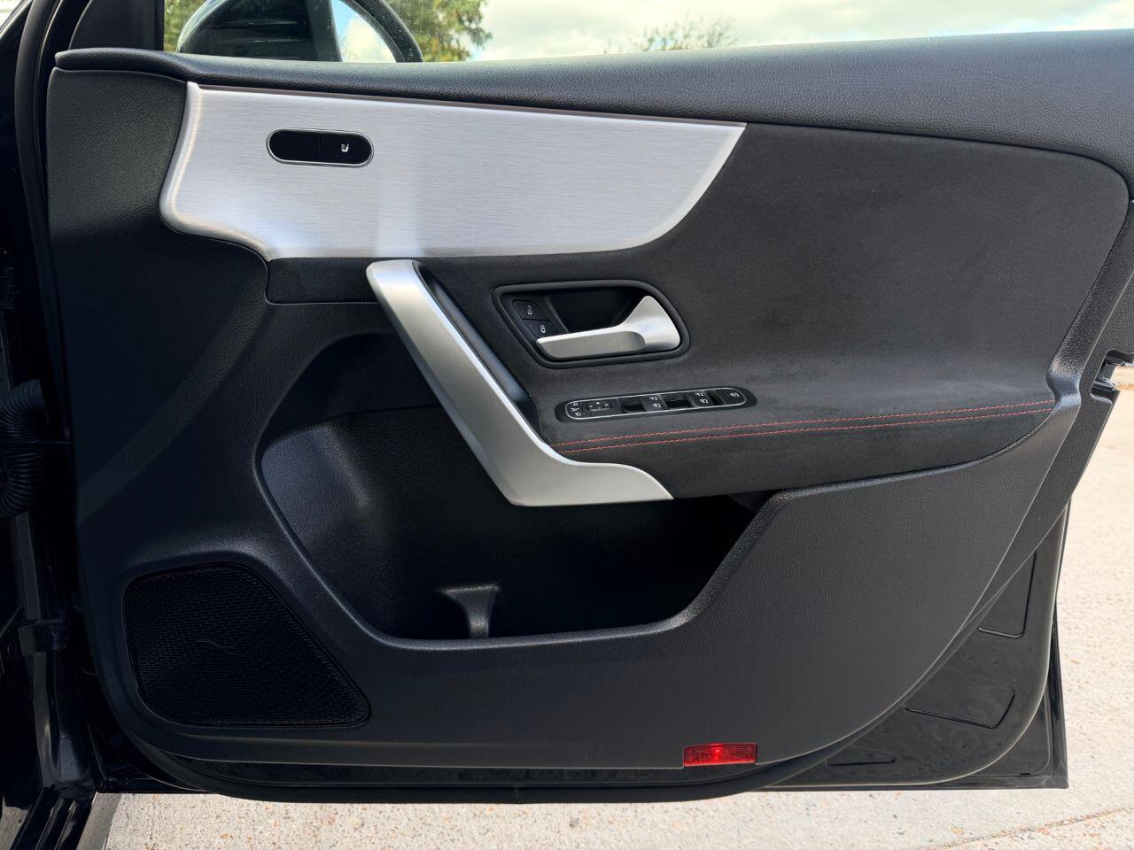 Mercedes-Benz A Class view 15