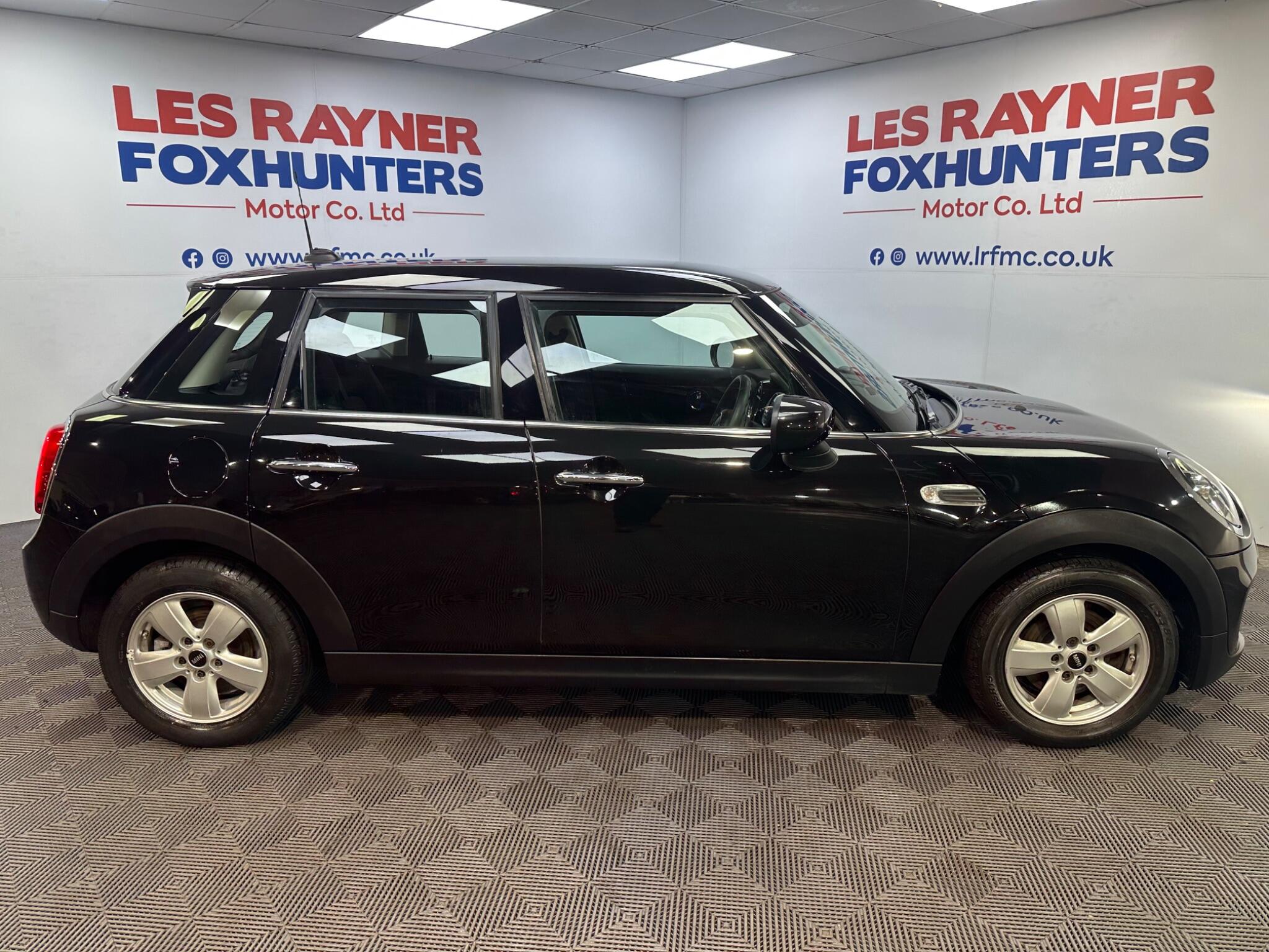Mini Hatch view 2