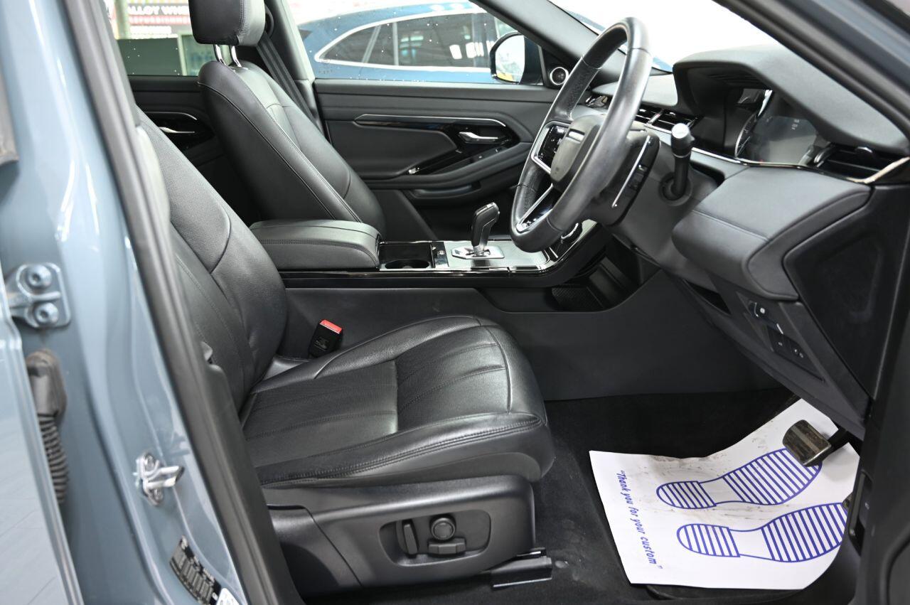 Land Rover Range Rover Evoque view 17