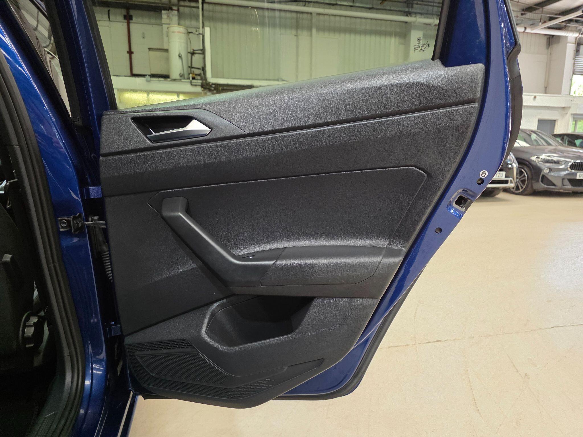 Volkswagen Taigo view 21