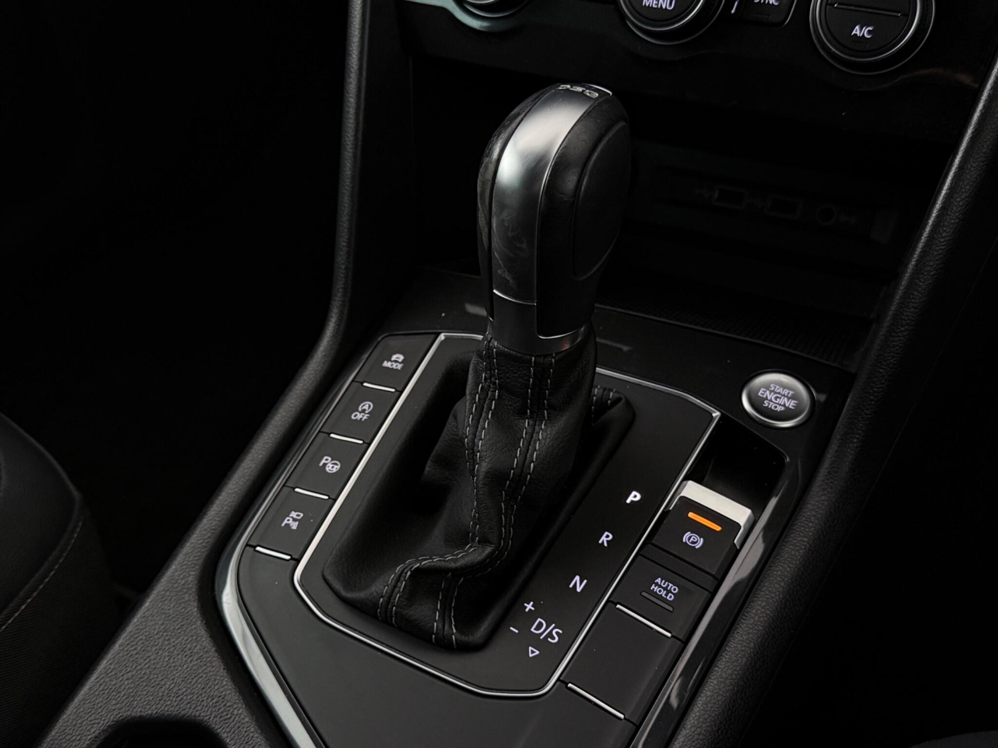 Volkswagen Tiguan view 22