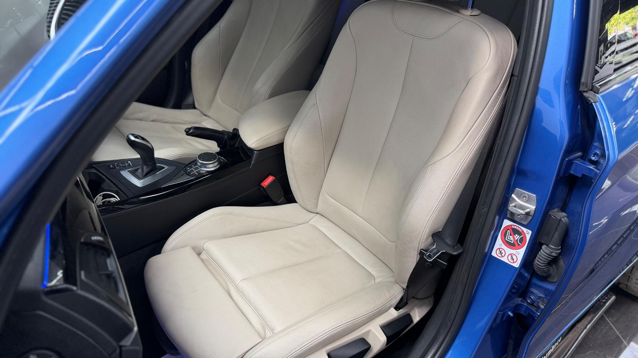 BMW 1 Series view 22