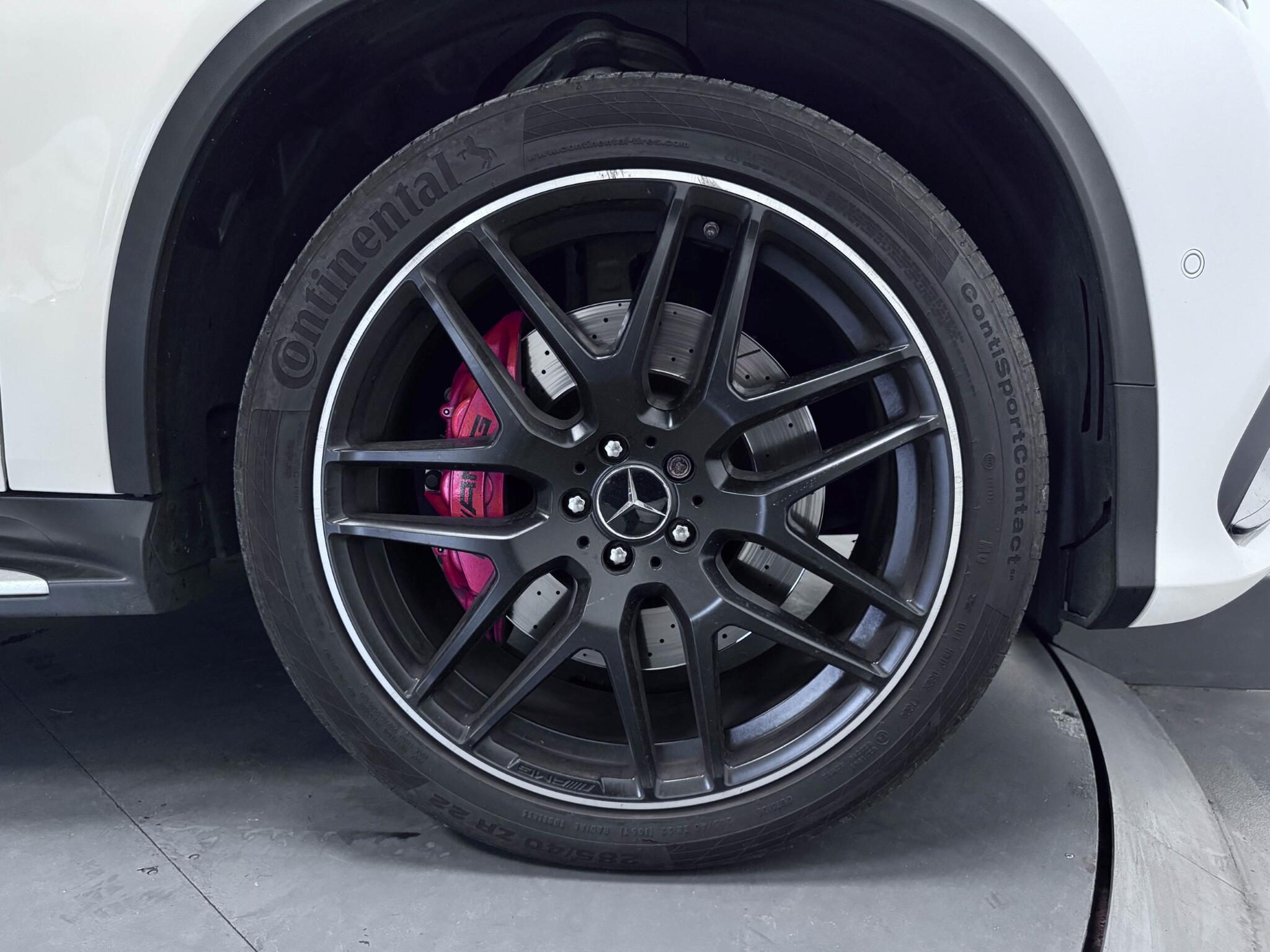 Mercedes-Benz Gle view 81