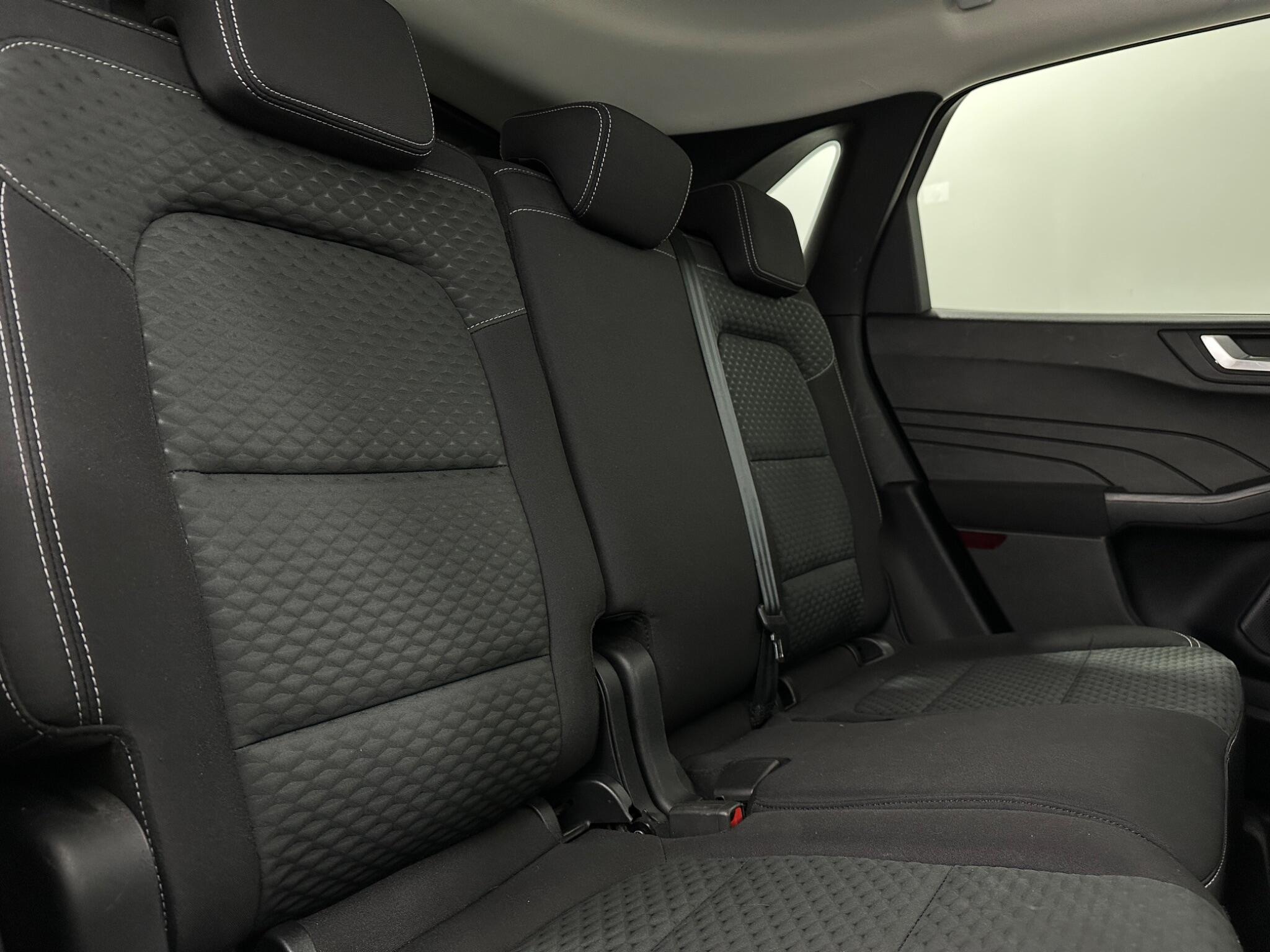 Ford Kuga view 41